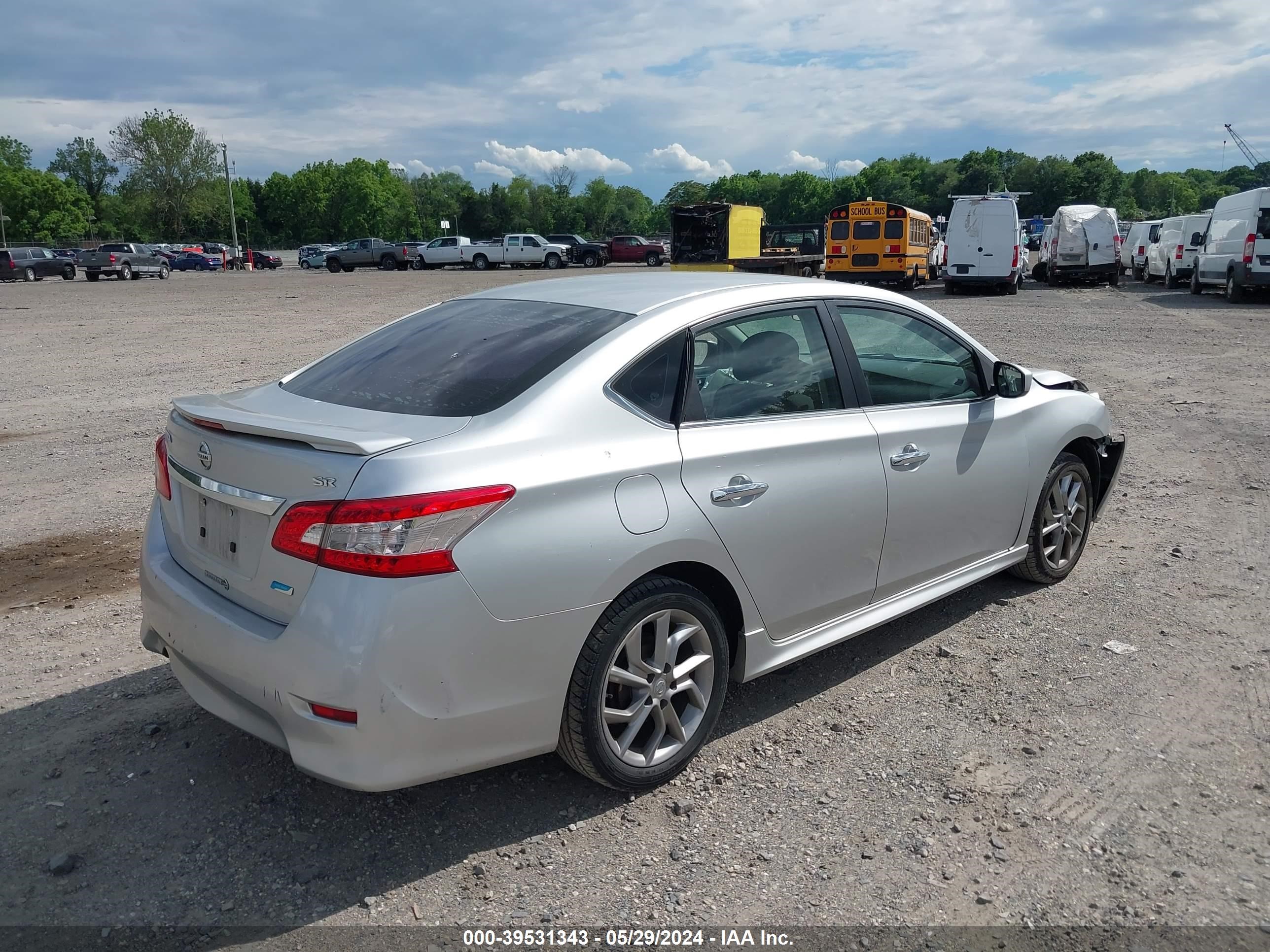 Photo 3 VIN: 3N1AB7AP7EY325201 - NISSAN SENTRA 