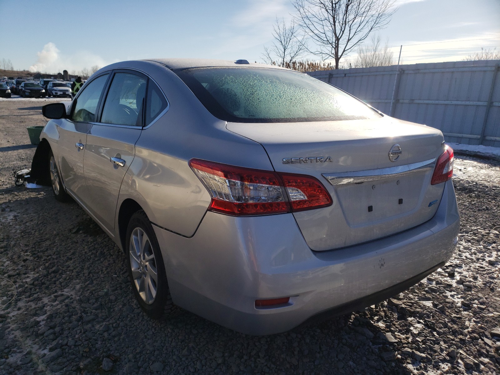 Photo 2 VIN: 3N1AB7AP7FL673059 - NISSAN SENTRA S 