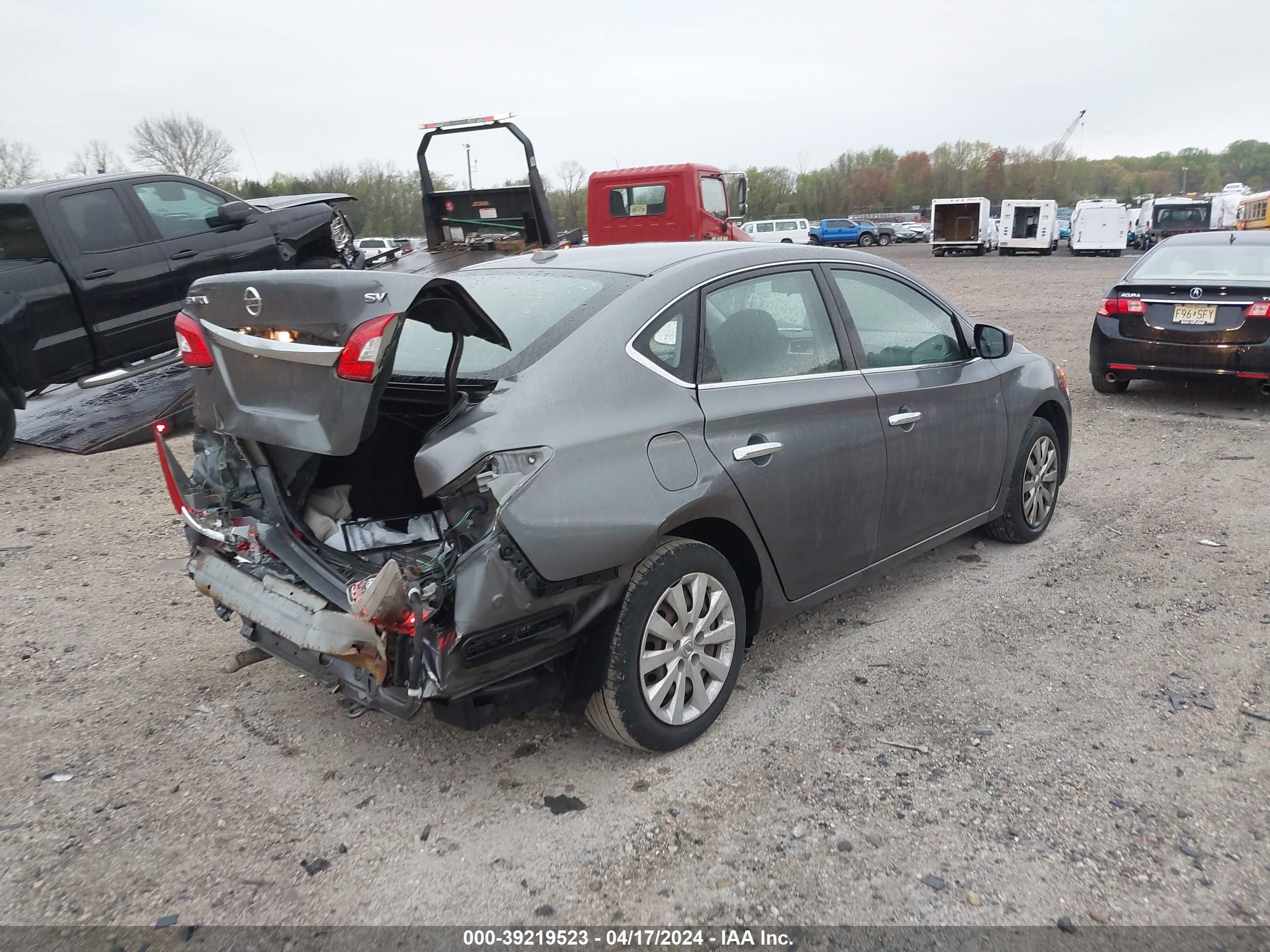 Photo 3 VIN: 3N1AB7AP7FL689973 - NISSAN SENTRA 