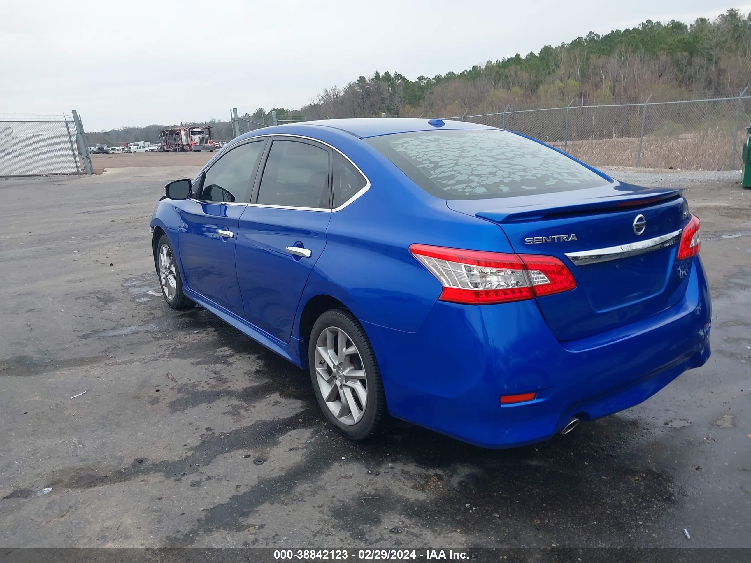 Photo 2 VIN: 3N1AB7AP7FY278317 - NISSAN SENTRA 