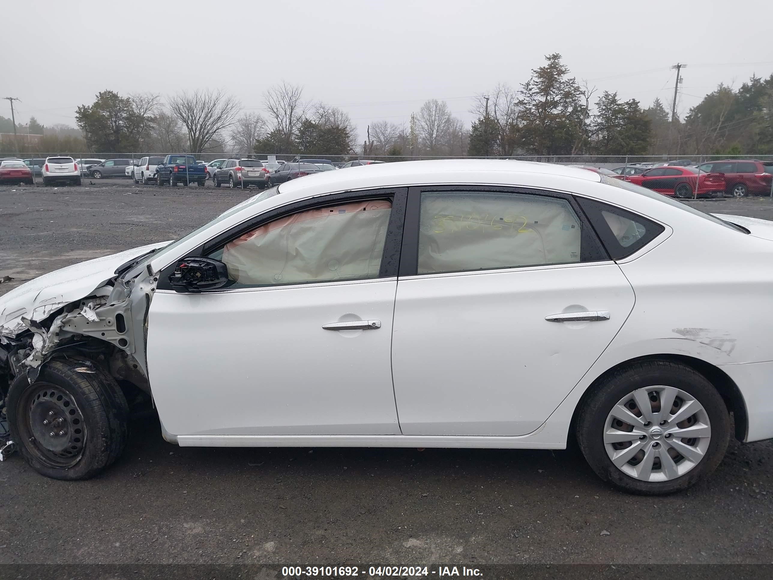 Photo 12 VIN: 3N1AB7AP7FY337737 - NISSAN SENTRA 