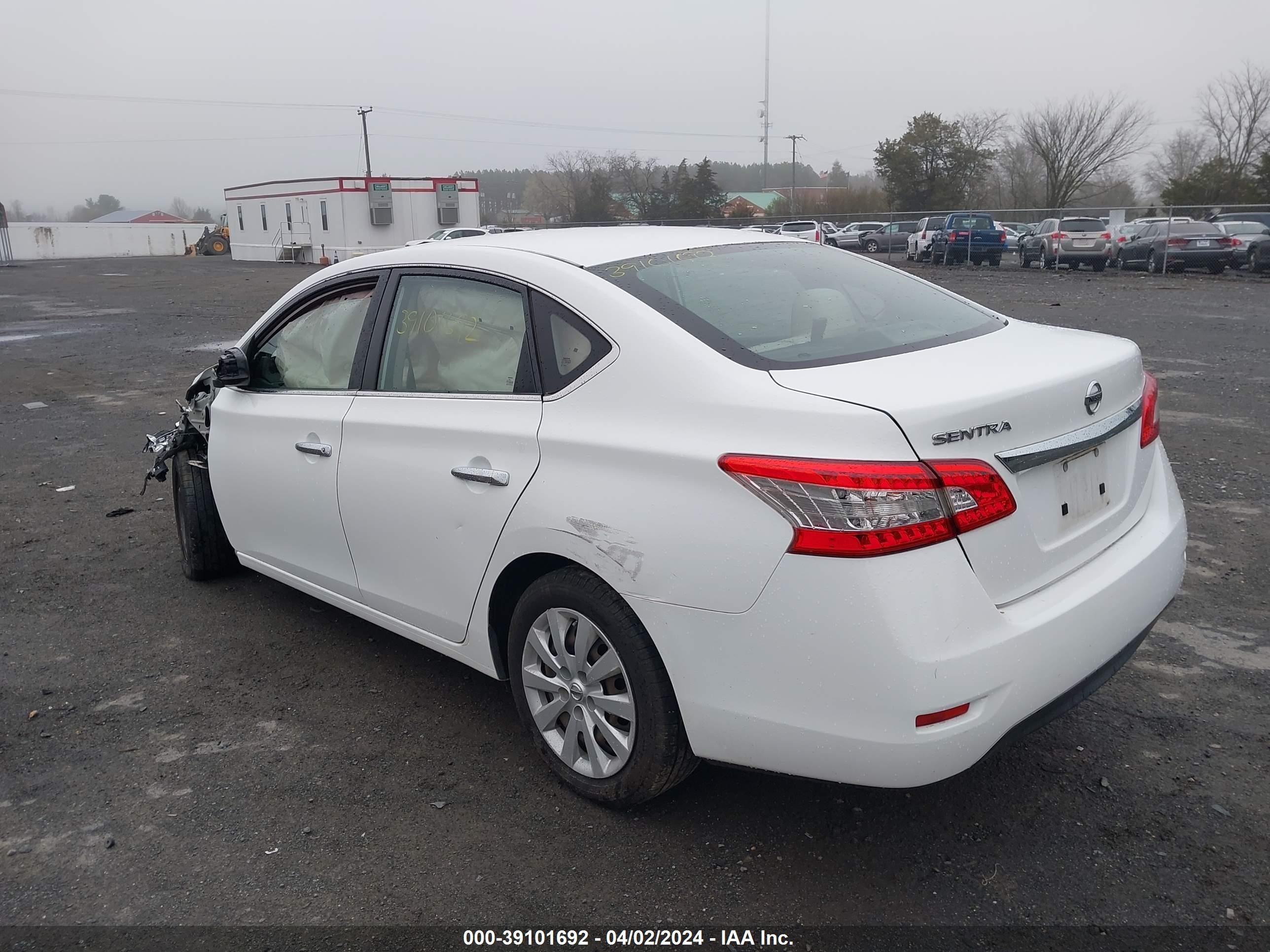 Photo 2 VIN: 3N1AB7AP7FY337737 - NISSAN SENTRA 