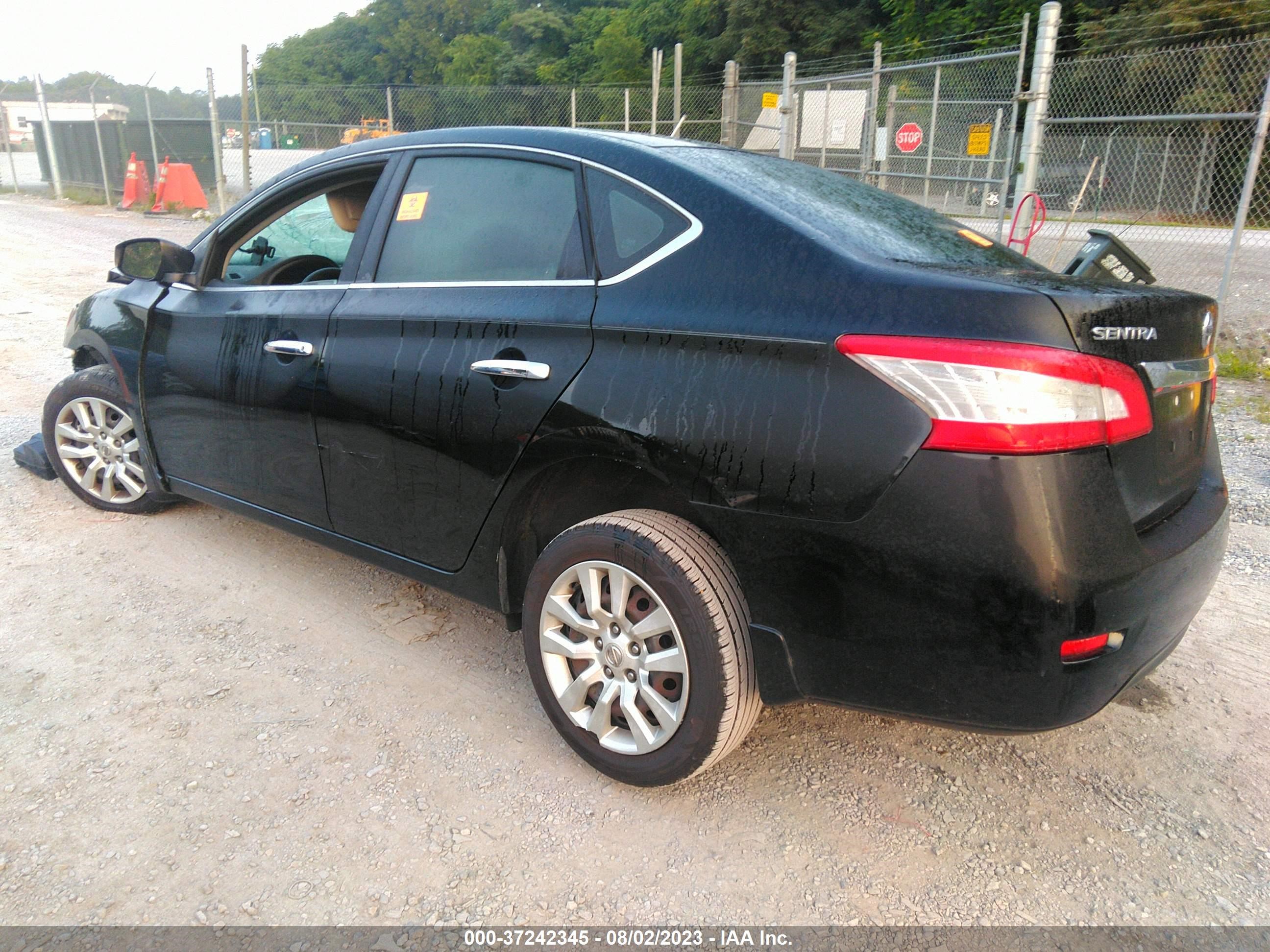 Photo 2 VIN: 3N1AB7AP7FY367000 - NISSAN SENTRA 