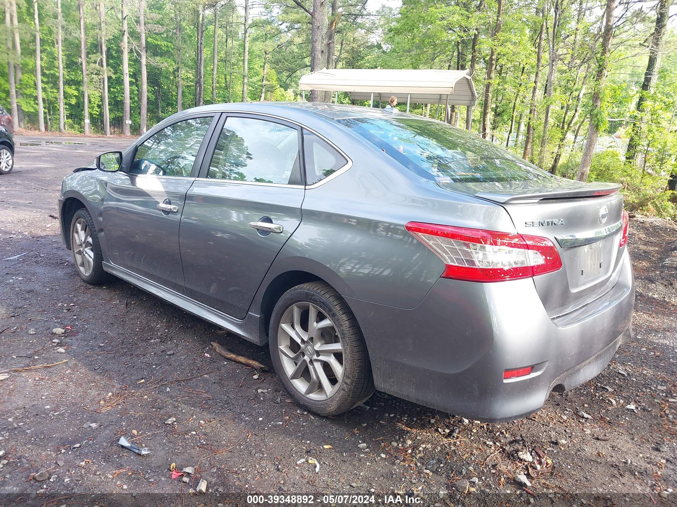 Photo 2 VIN: 3N1AB7AP7FY379597 - NISSAN SENTRA 