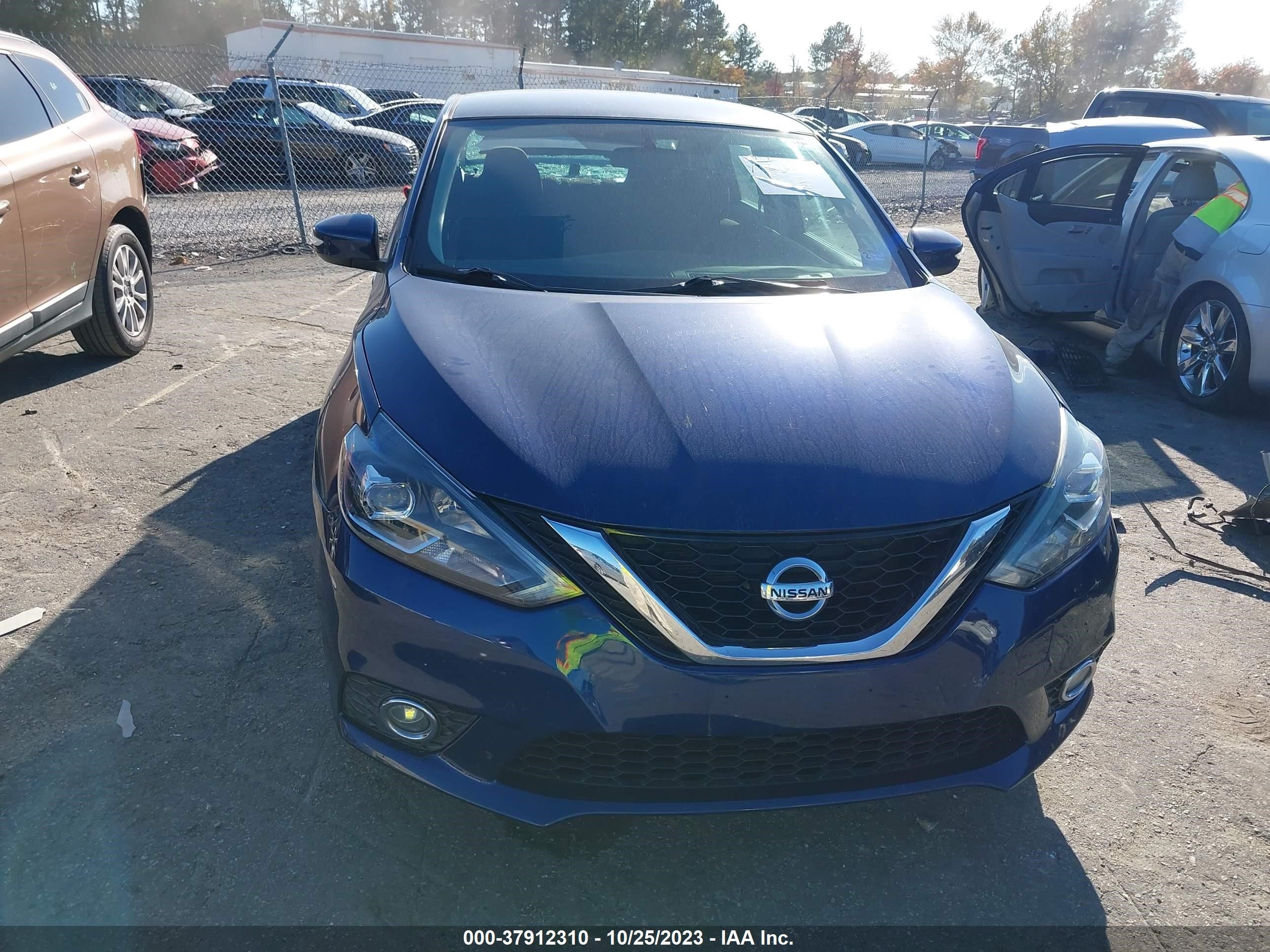 Photo 11 VIN: 3N1AB7AP7GY266220 - NISSAN SENTRA 