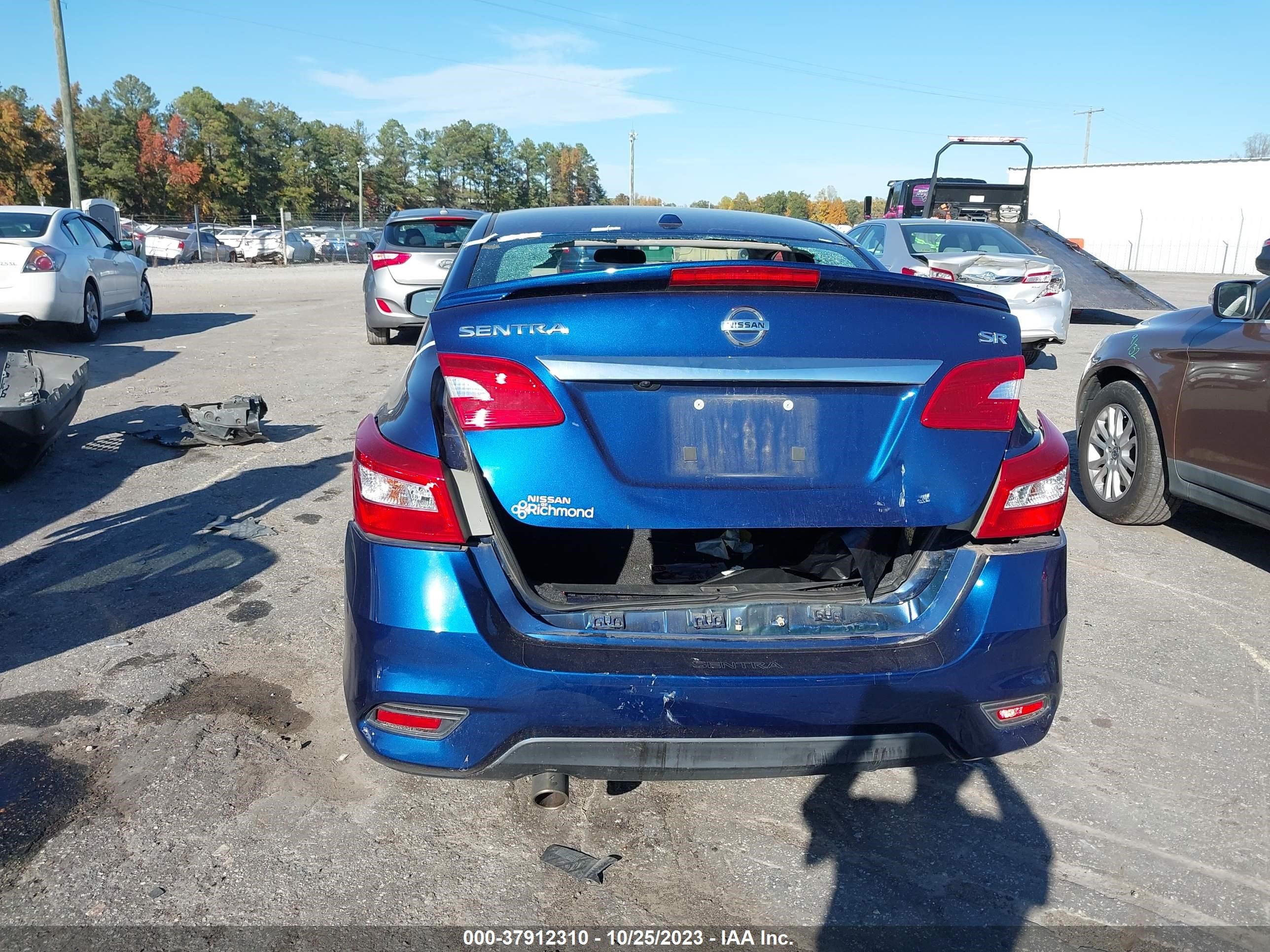 Photo 15 VIN: 3N1AB7AP7GY266220 - NISSAN SENTRA 