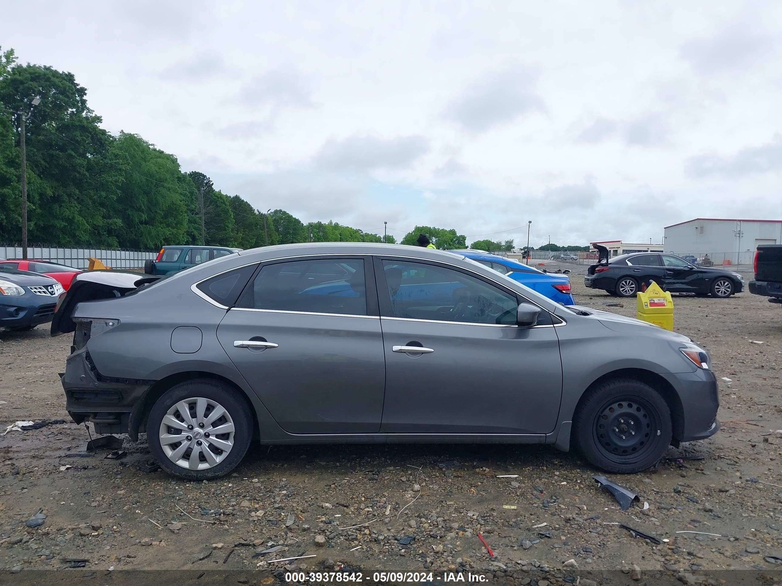 Photo 13 VIN: 3N1AB7AP7HY217505 - NISSAN SENTRA 