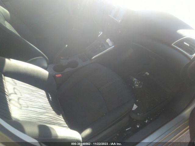 Photo 4 VIN: 3N1AB7AP7HY251797 - NISSAN SENTRA 