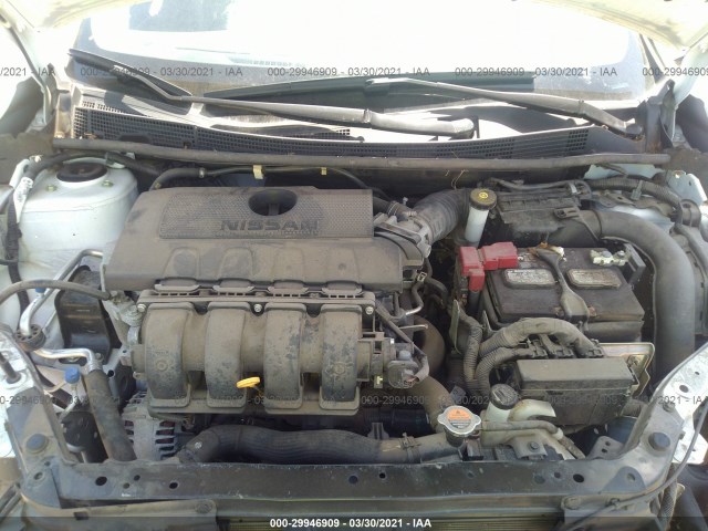 Photo 9 VIN: 3N1AB7AP7HY300318 - NISSAN SENTRA 