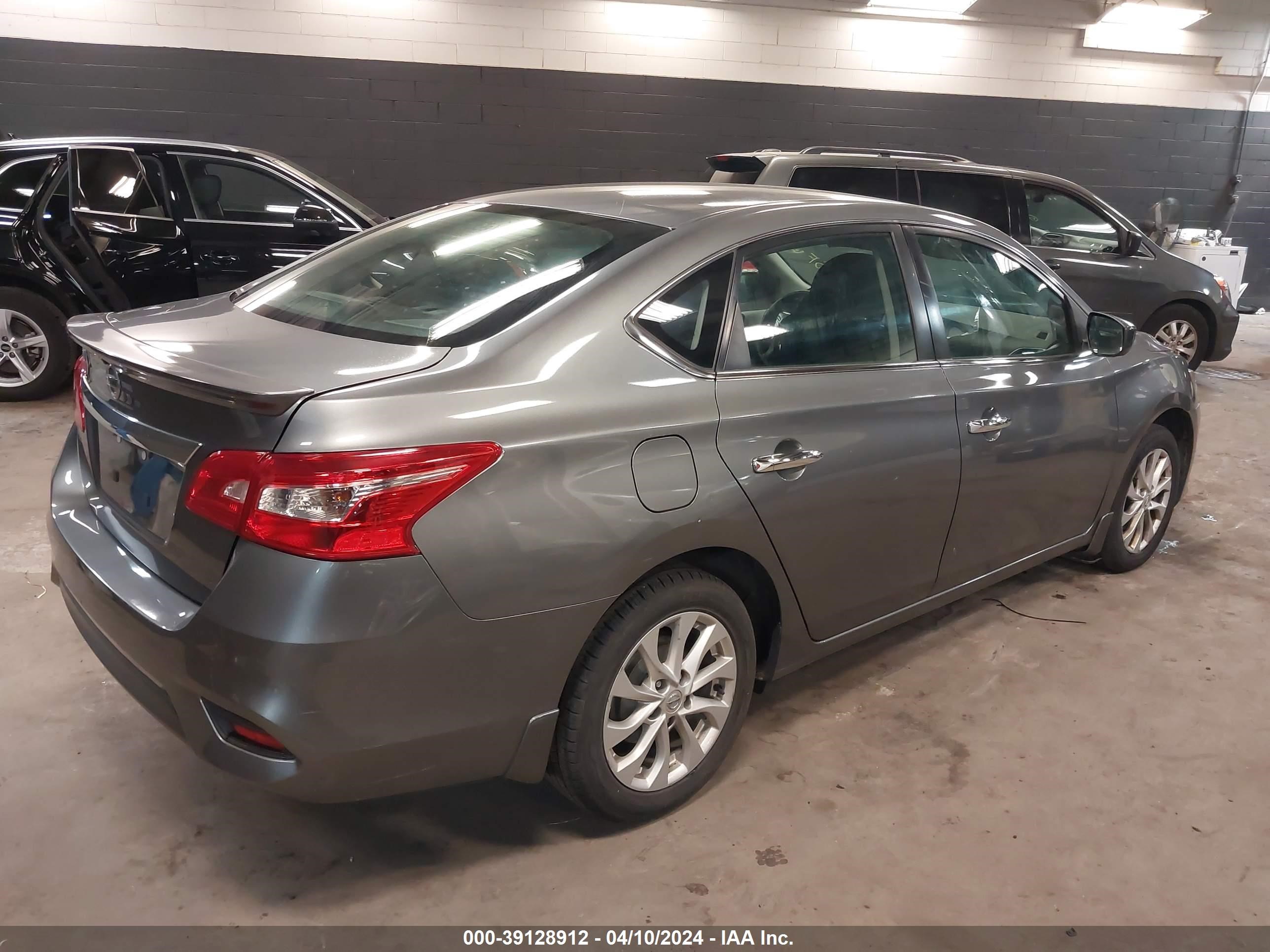 Photo 3 VIN: 3N1AB7AP7HY352354 - NISSAN SENTRA 