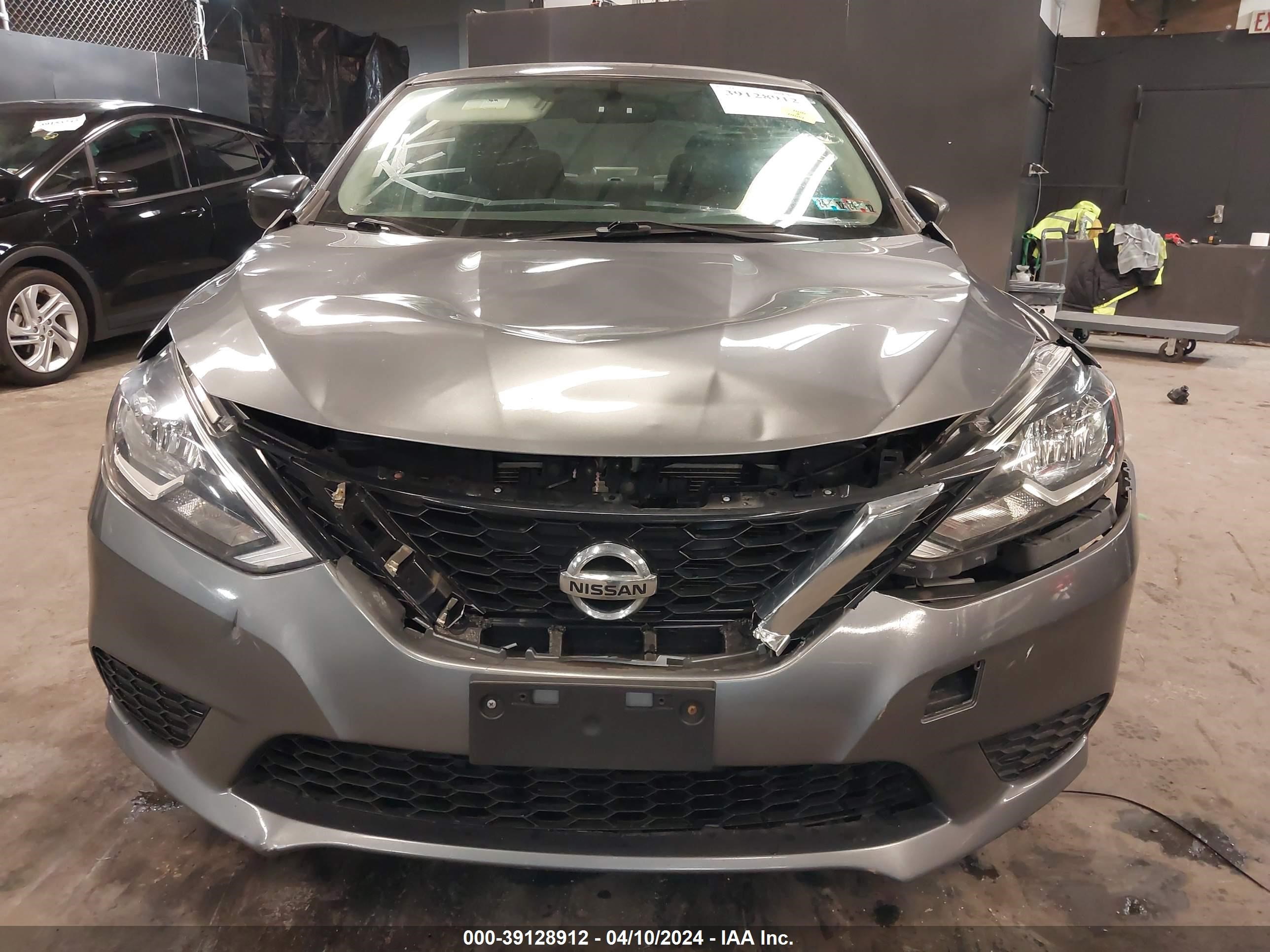 Photo 5 VIN: 3N1AB7AP7HY352354 - NISSAN SENTRA 