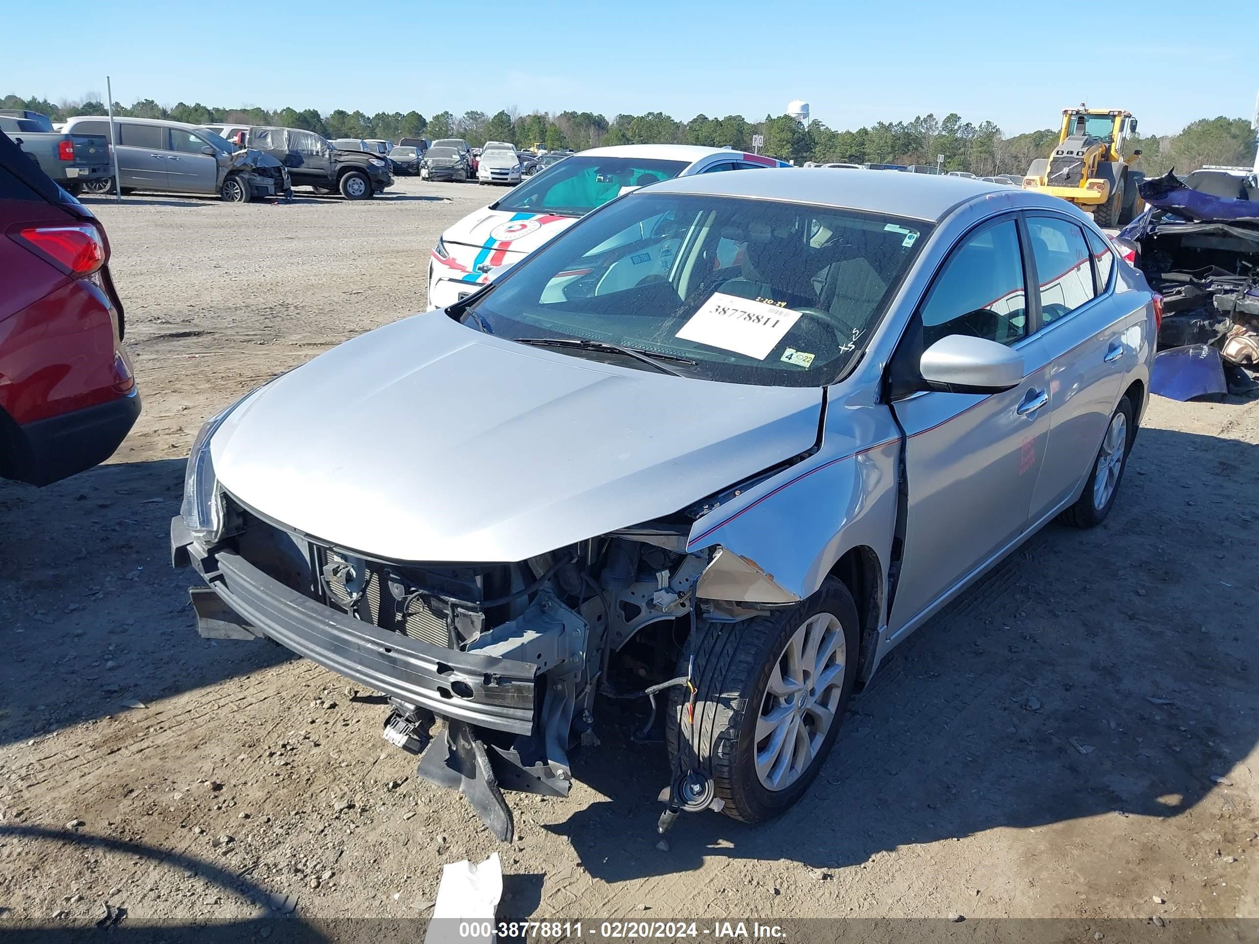 Photo 1 VIN: 3N1AB7AP7JL619592 - NISSAN SENTRA 