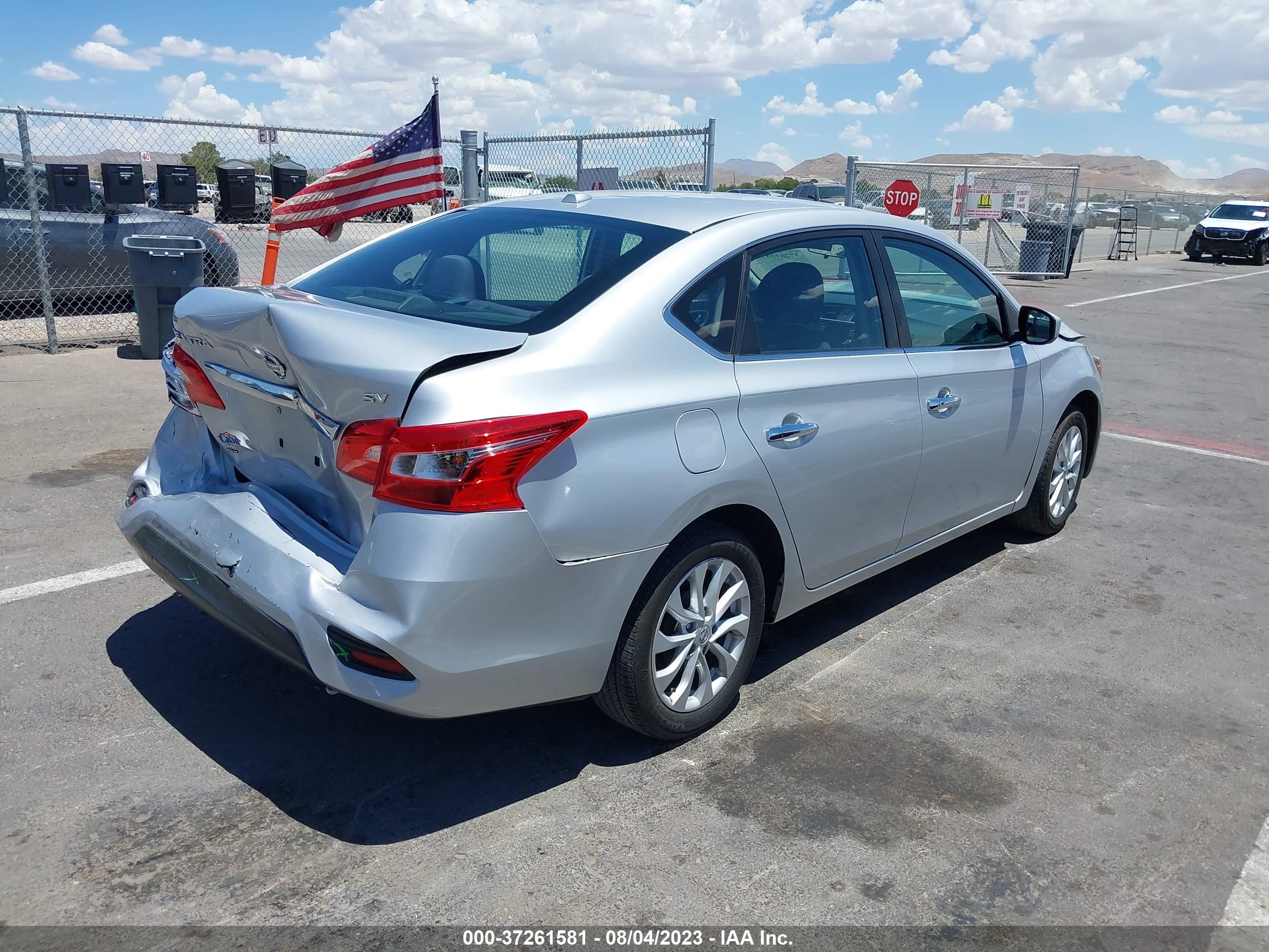 Photo 3 VIN: 3N1AB7AP7JL629300 - NISSAN SENTRA 