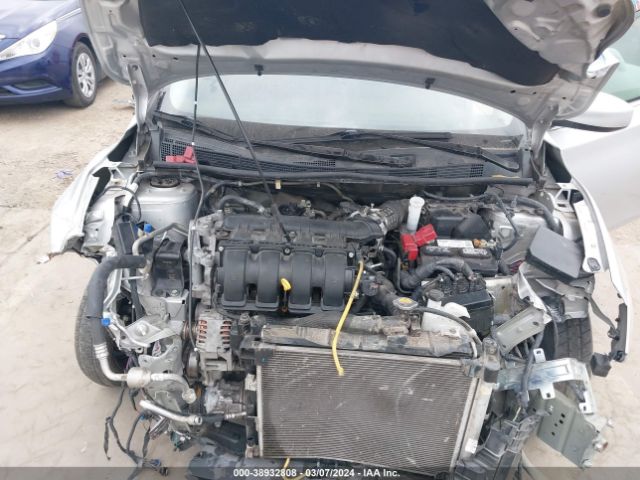 Photo 9 VIN: 3N1AB7AP7JY215078 - NISSAN SENTRA 