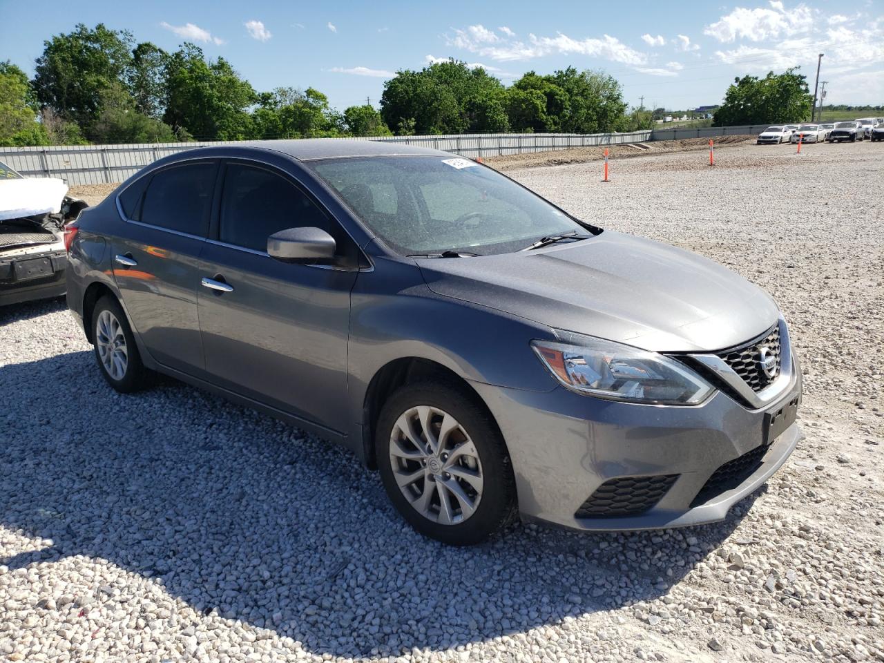 Photo 3 VIN: 3N1AB7AP7JY215212 - NISSAN SENTRA 