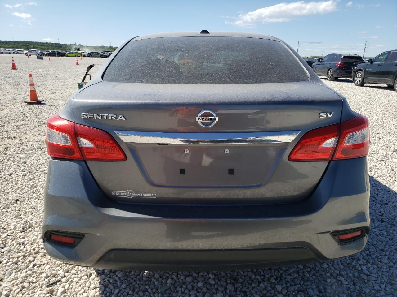 Photo 5 VIN: 3N1AB7AP7JY215212 - NISSAN SENTRA 