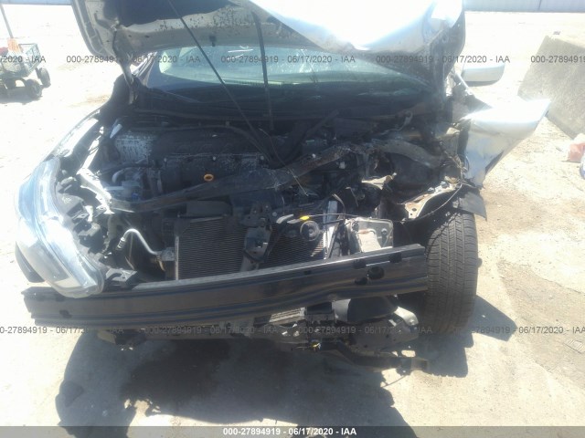 Photo 9 VIN: 3N1AB7AP7JY280061 - NISSAN SENTRA 