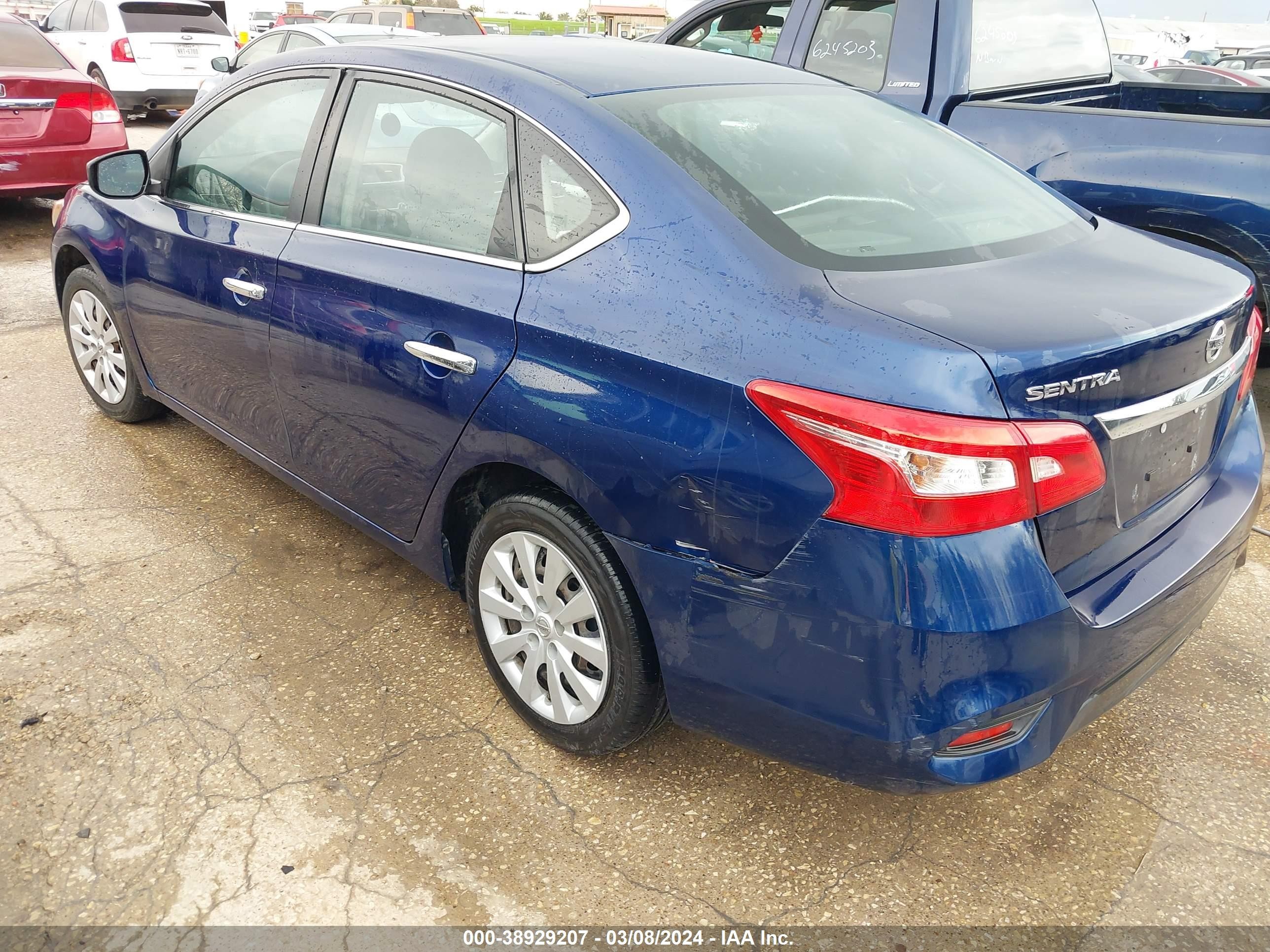 Photo 2 VIN: 3N1AB7AP7JY325001 - NISSAN SENTRA 