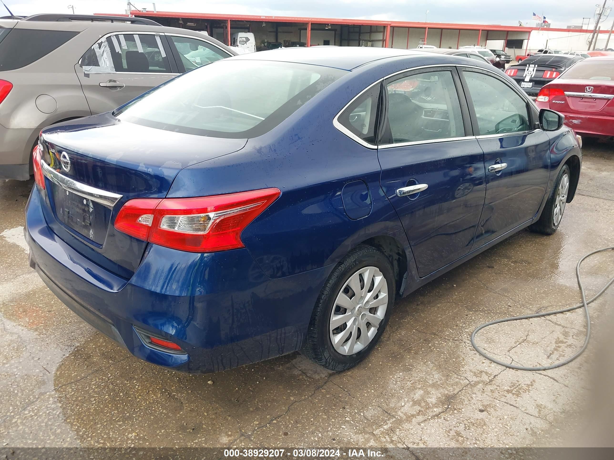 Photo 3 VIN: 3N1AB7AP7JY325001 - NISSAN SENTRA 