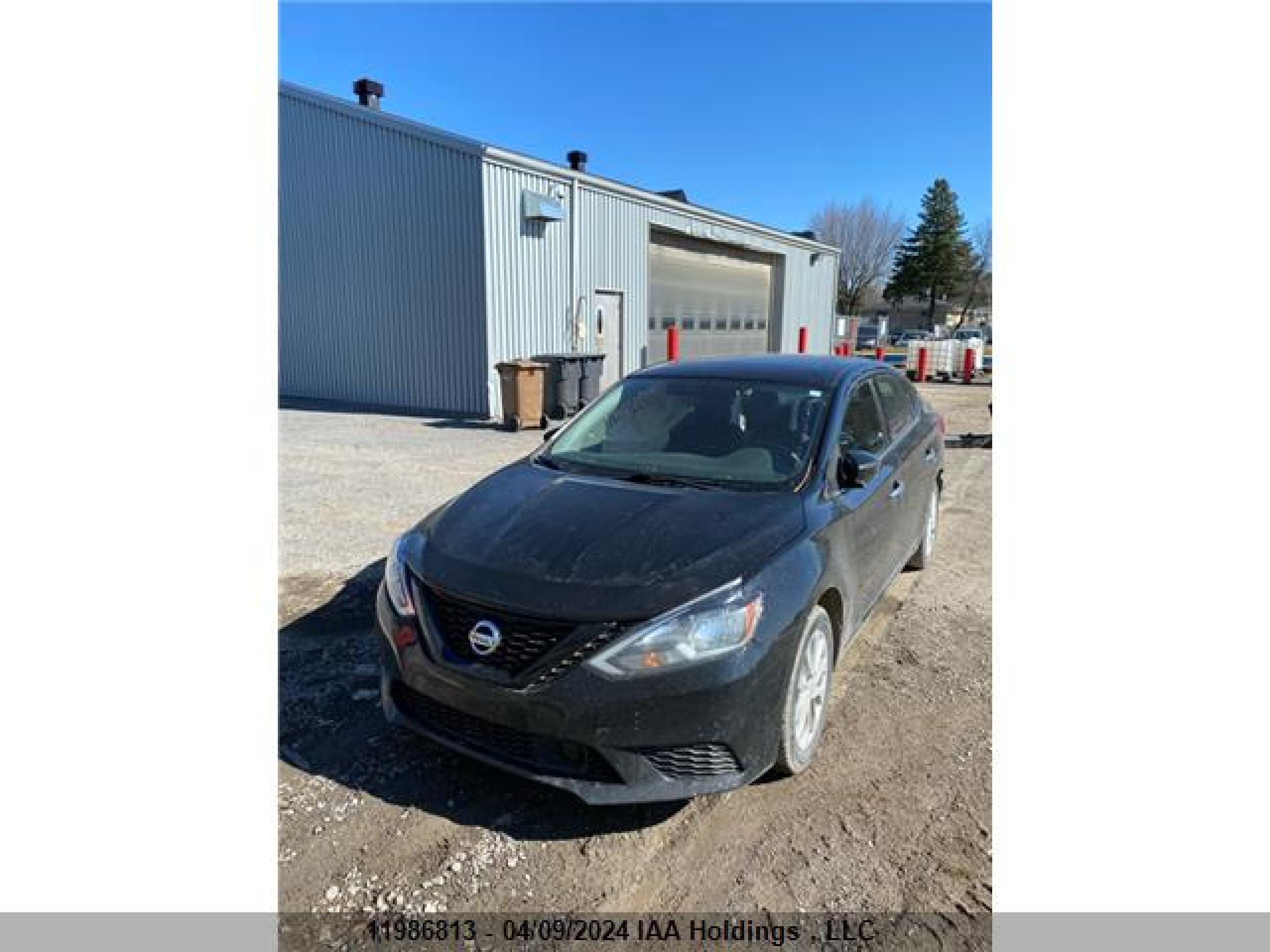 Photo 1 VIN: 3N1AB7AP7JY331669 - NISSAN SENTRA 