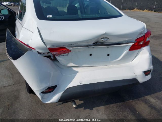 Photo 5 VIN: 3N1AB7AP7JY343417 - NISSAN SENTRA 