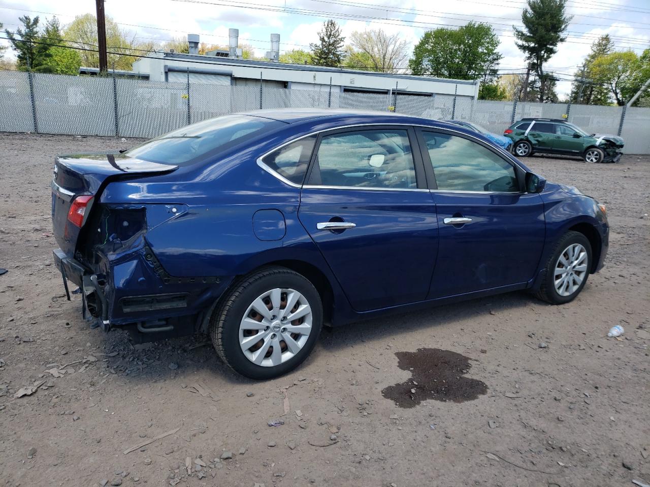 Photo 2 VIN: 3N1AB7AP7KY213316 - NISSAN SENTRA 