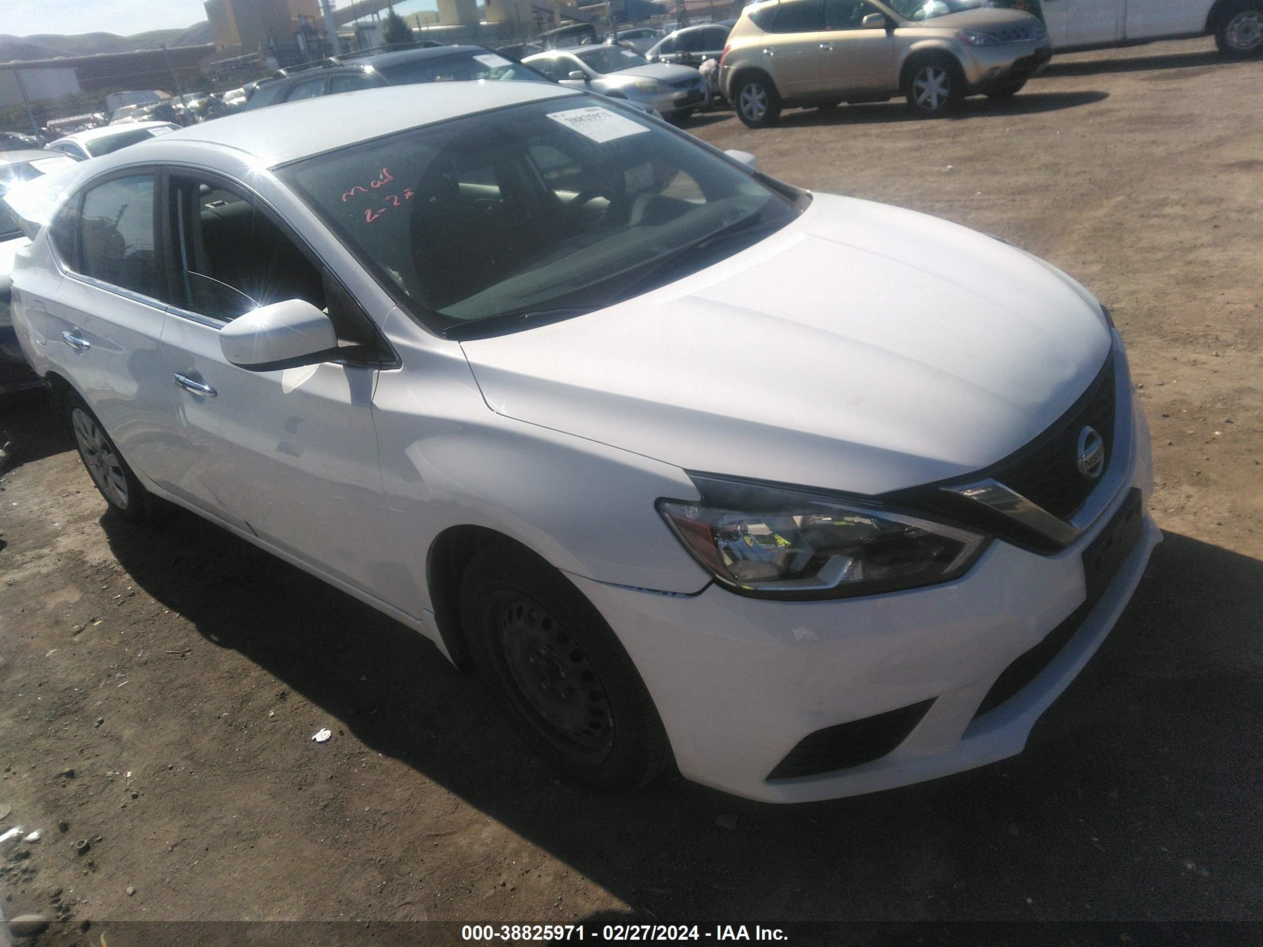 Photo 0 VIN: 3N1AB7AP7KY260975 - NISSAN SENTRA 