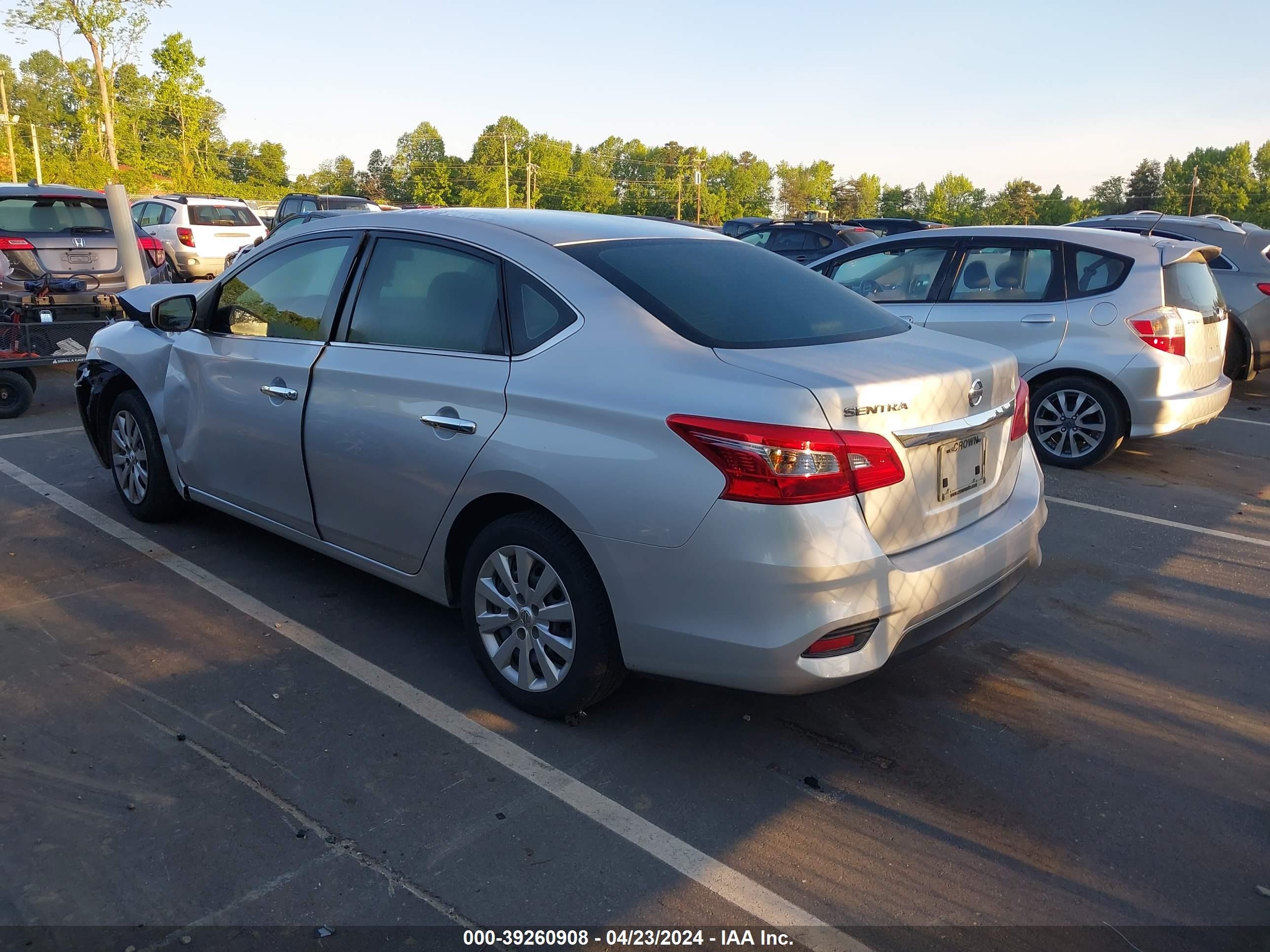 Photo 2 VIN: 3N1AB7AP7KY275069 - NISSAN SENTRA 