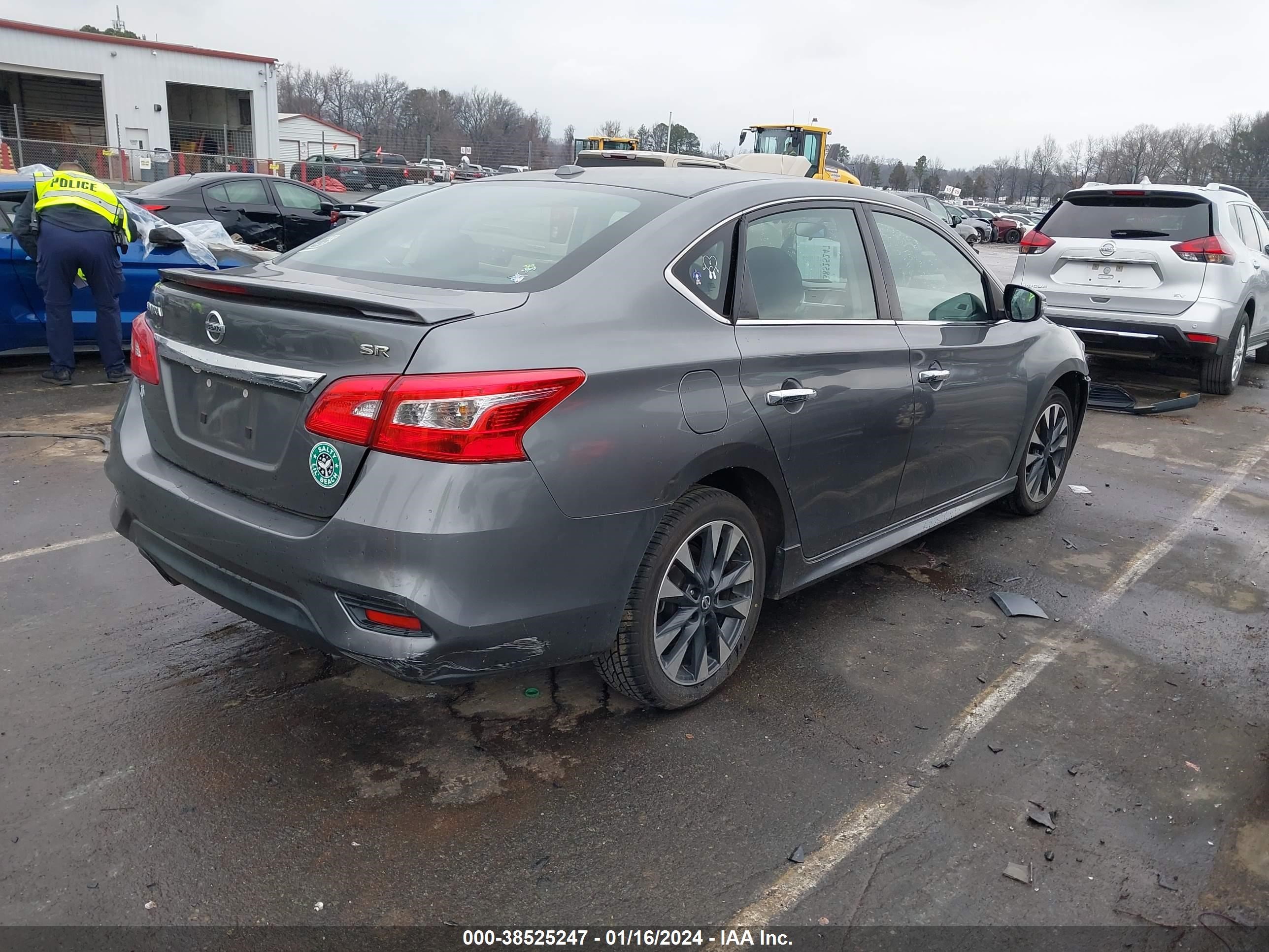 Photo 3 VIN: 3N1AB7AP7KY306577 - NISSAN SENTRA 