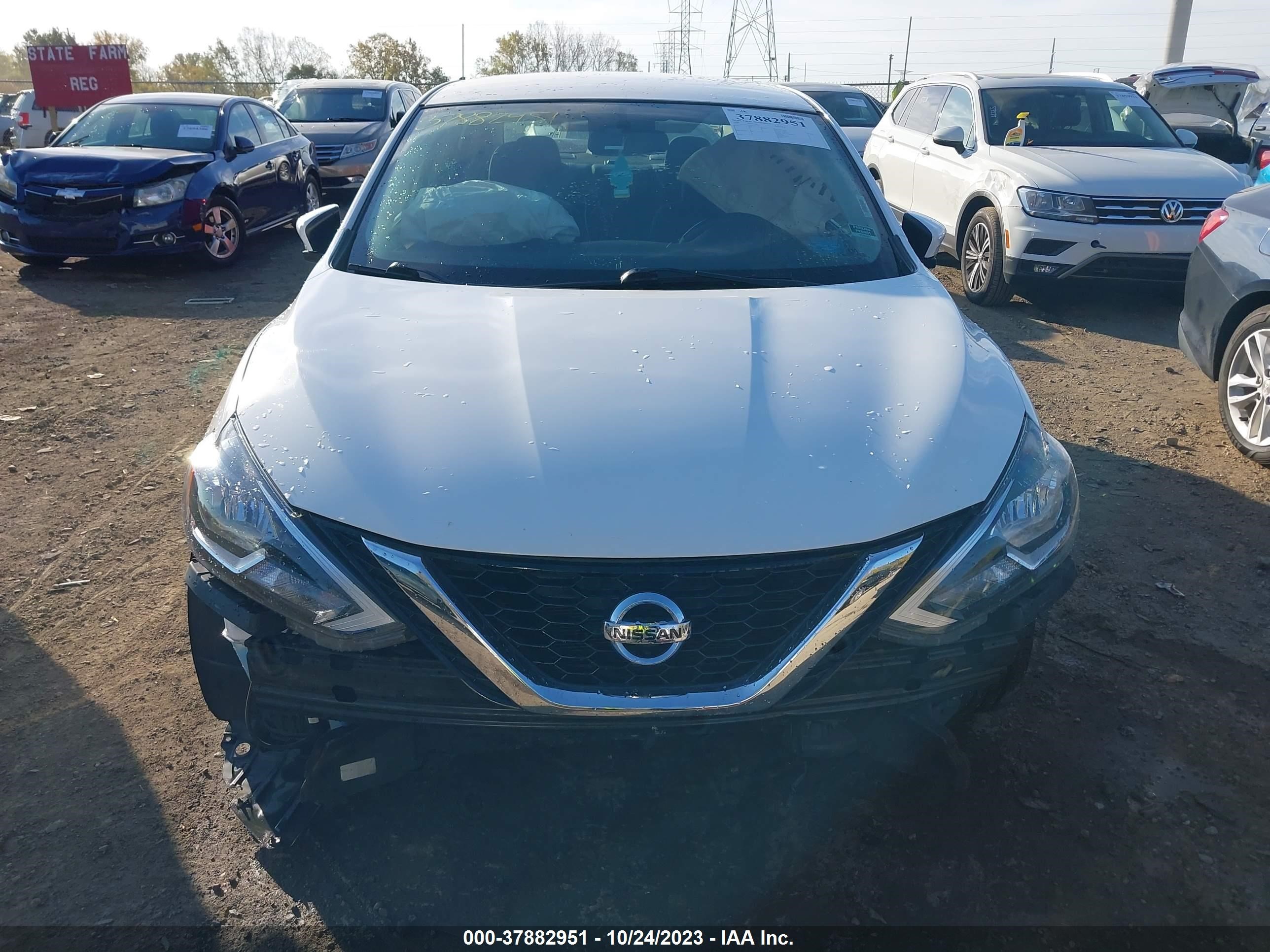 Photo 10 VIN: 3N1AB7AP7KY329745 - NISSAN SENTRA 