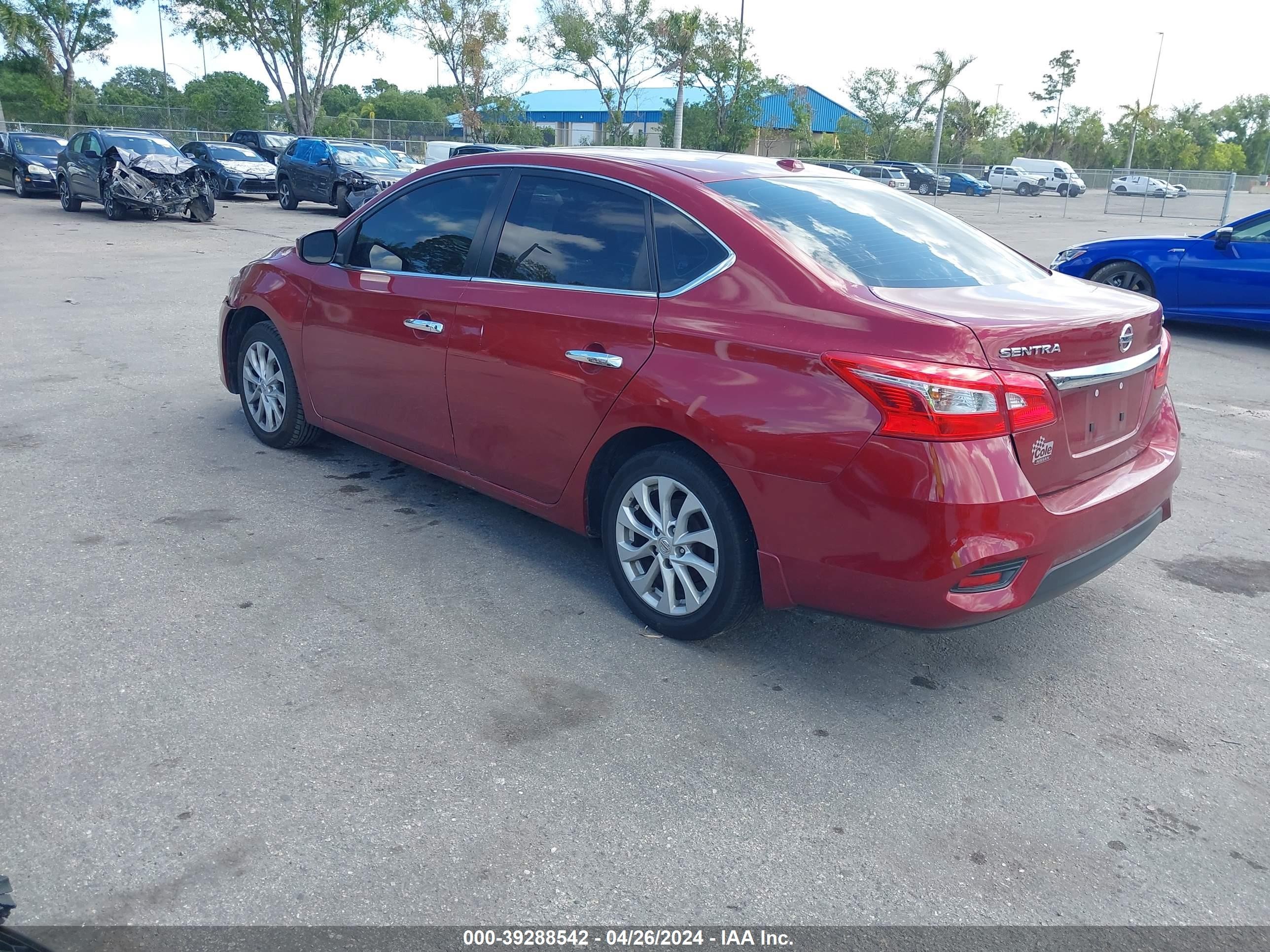 Photo 2 VIN: 3N1AB7AP7KY333049 - NISSAN SENTRA 