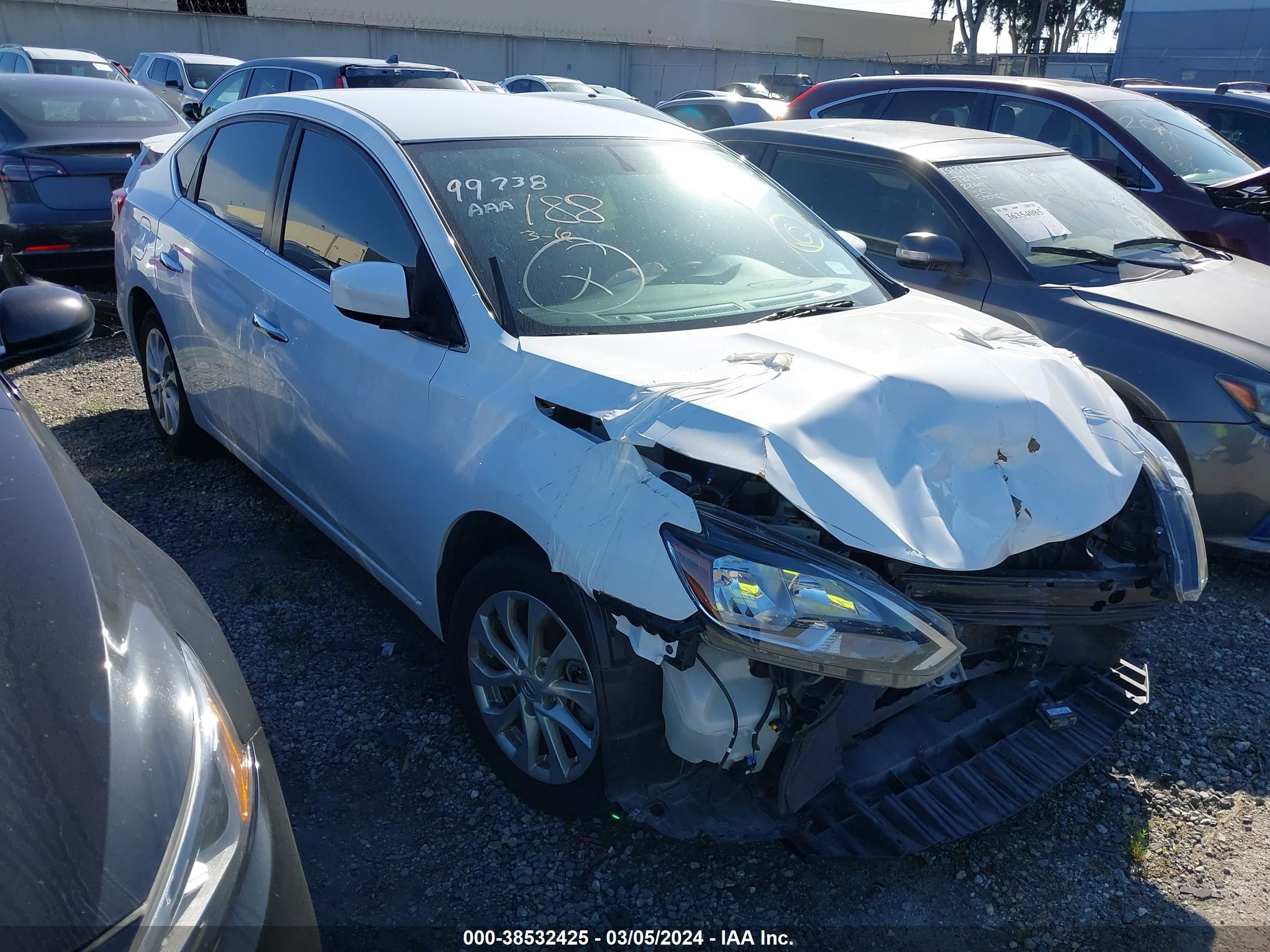 Photo 0 VIN: 3N1AB7AP7KY353544 - NISSAN SENTRA 