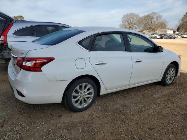 Photo 2 VIN: 3N1AB7AP7KY372451 - NISSAN SENTRA 