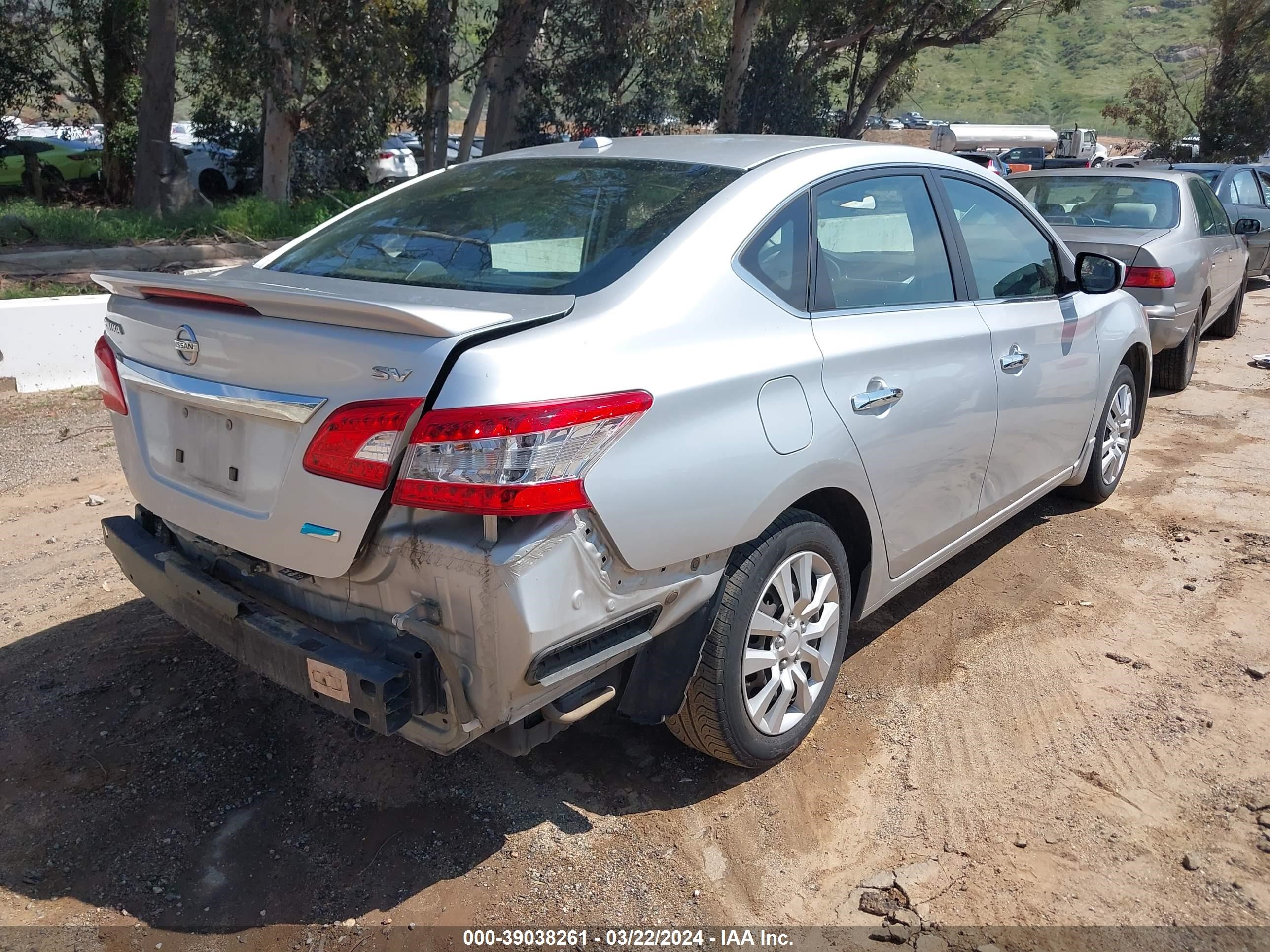 Photo 3 VIN: 3N1AB7AP8EY272010 - NISSAN SENTRA 