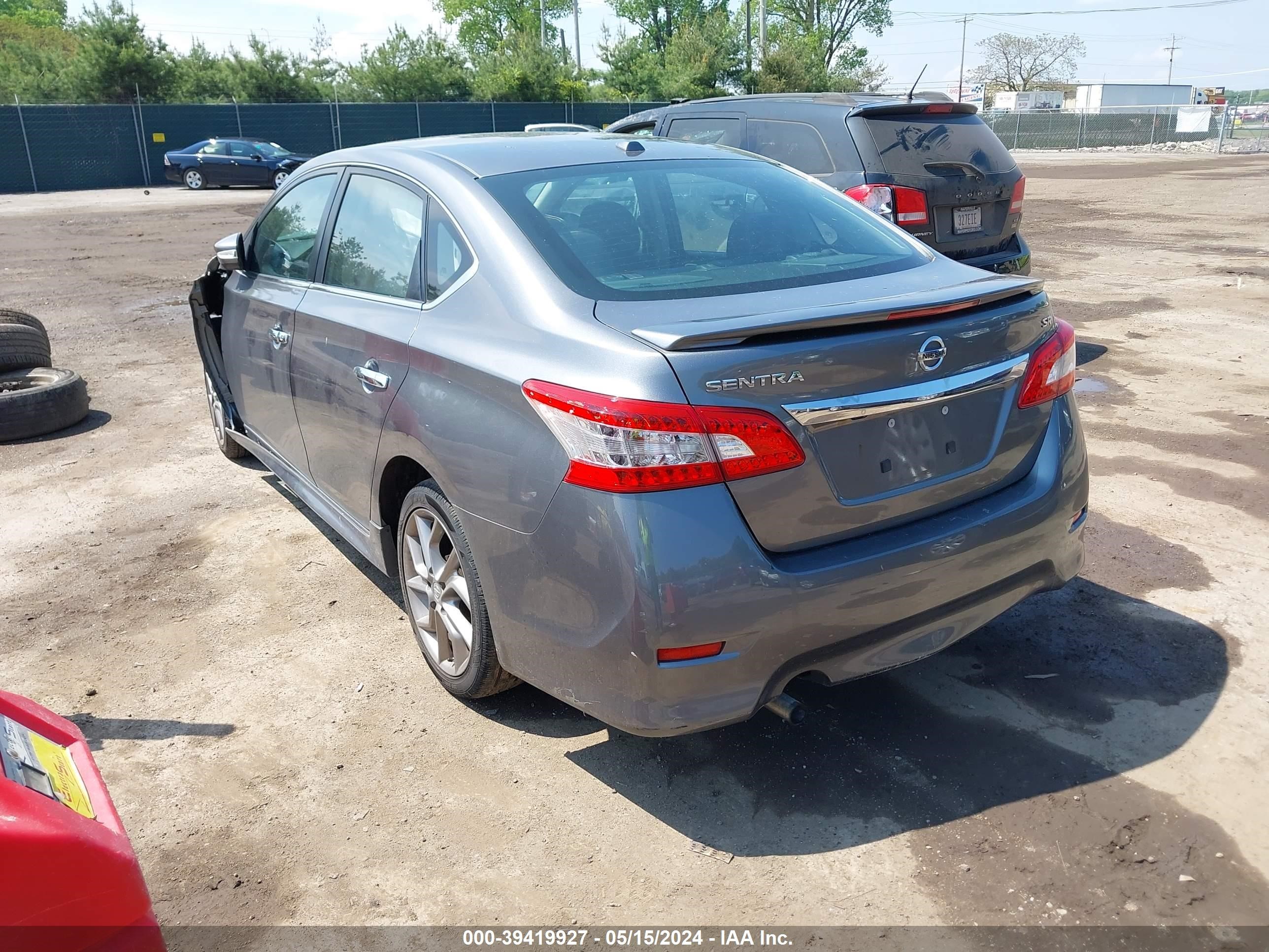 Photo 2 VIN: 3N1AB7AP8FY227375 - NISSAN SENTRA 