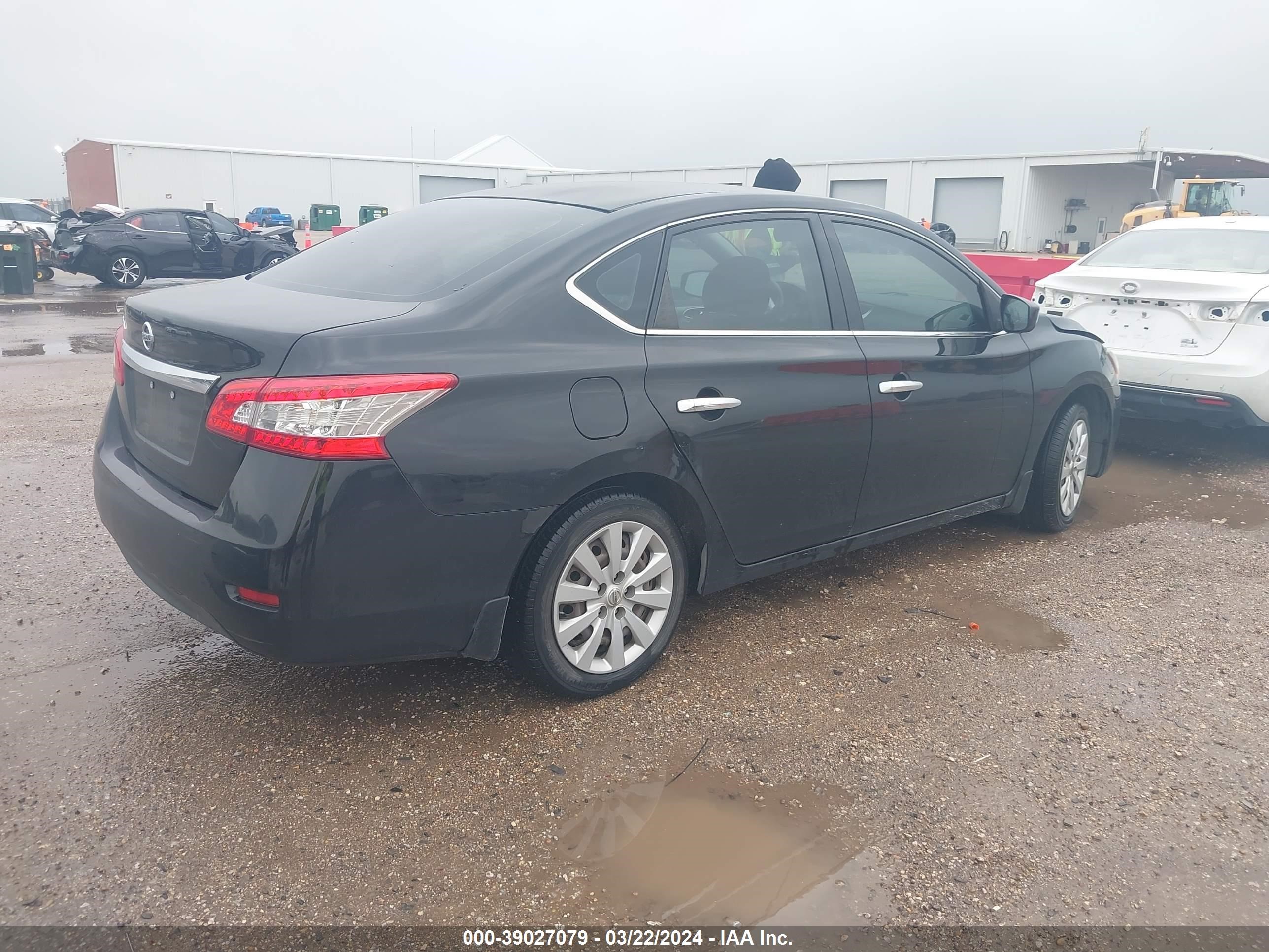 Photo 3 VIN: 3N1AB7AP8FY379110 - NISSAN SENTRA 