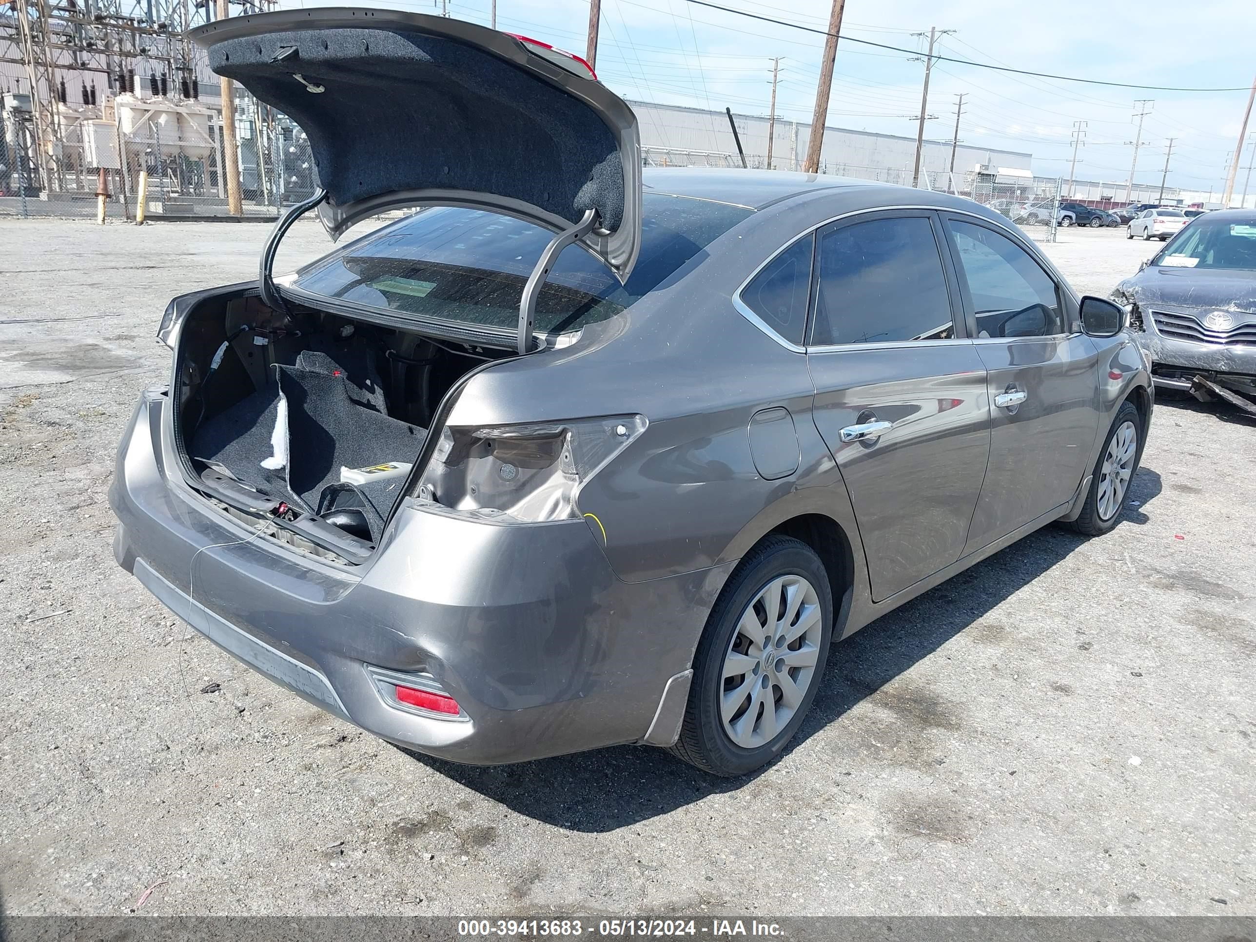 Photo 3 VIN: 3N1AB7AP8GY324139 - NISSAN SENTRA 