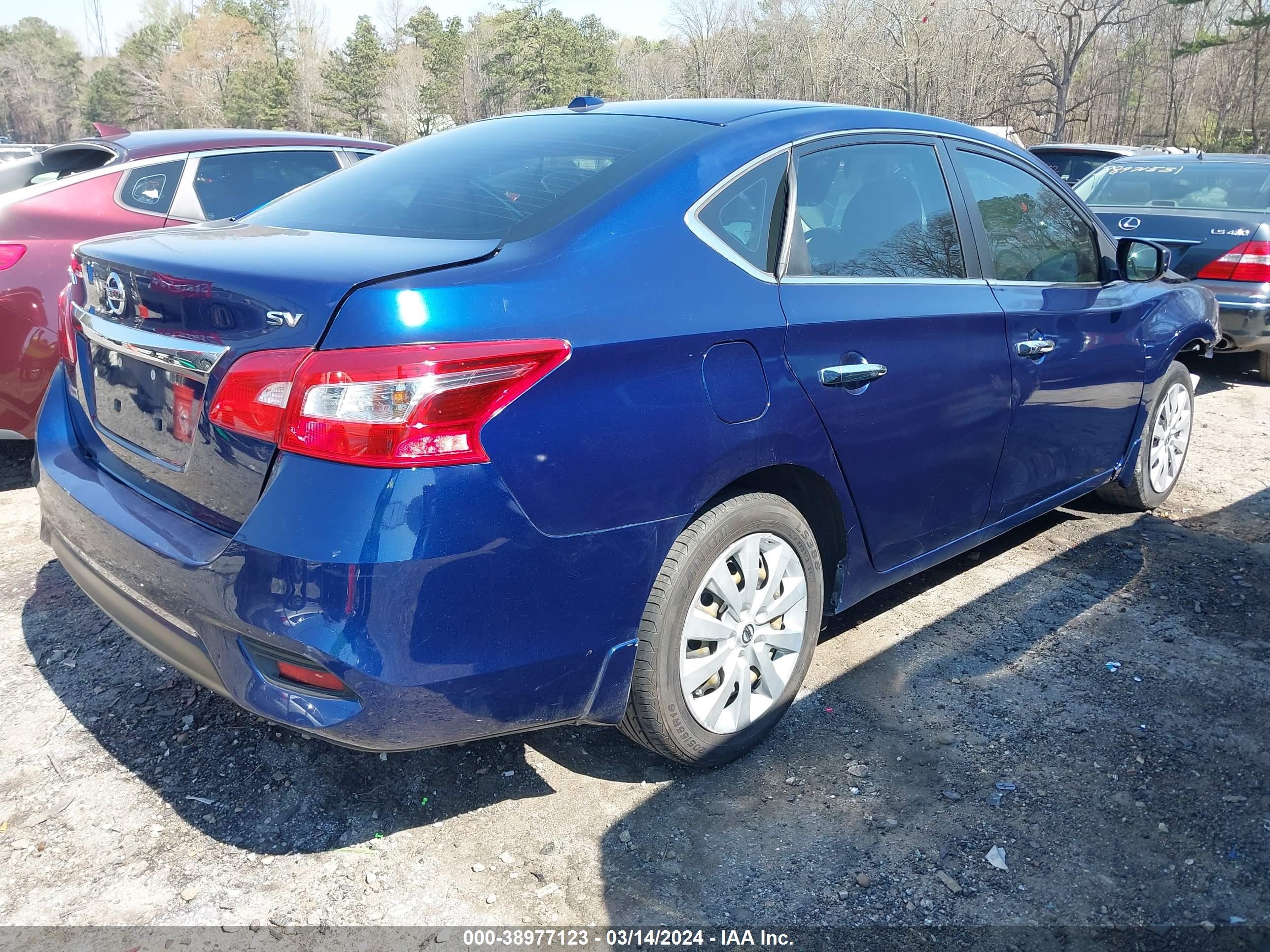 Photo 3 VIN: 3N1AB7AP8HL647010 - NISSAN SENTRA 