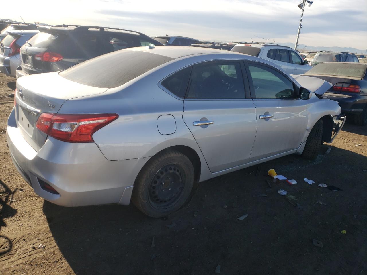 Photo 2 VIN: 3N1AB7AP8HL665460 - NISSAN SENTRA 