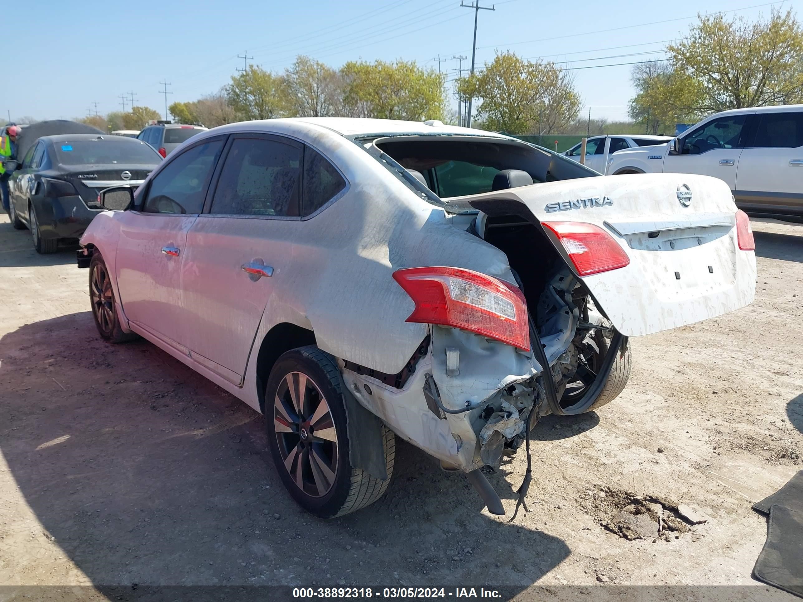 Photo 2 VIN: 3N1AB7AP8HY244700 - NISSAN SENTRA 