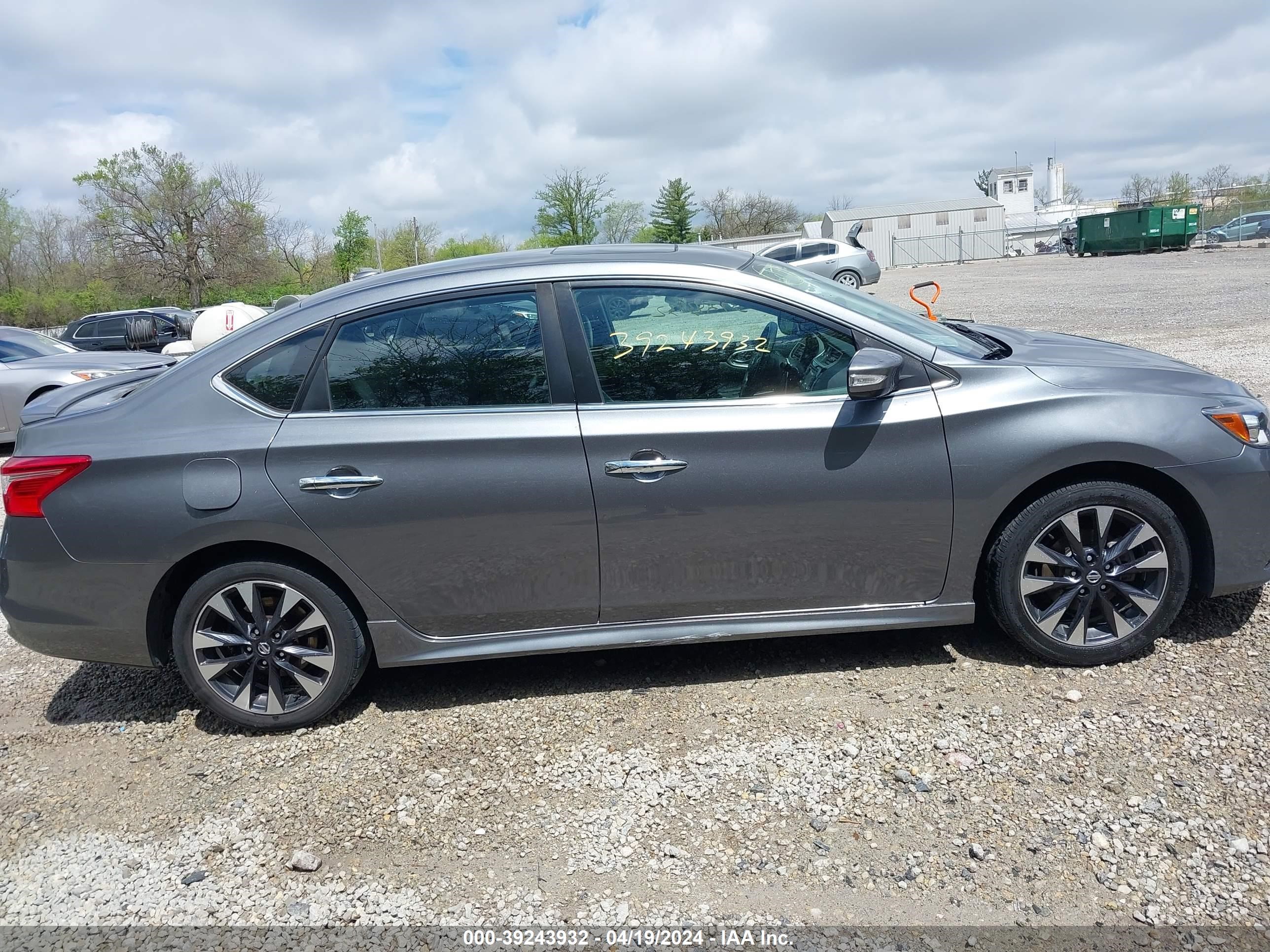 Photo 12 VIN: 3N1AB7AP8HY256362 - NISSAN SENTRA 