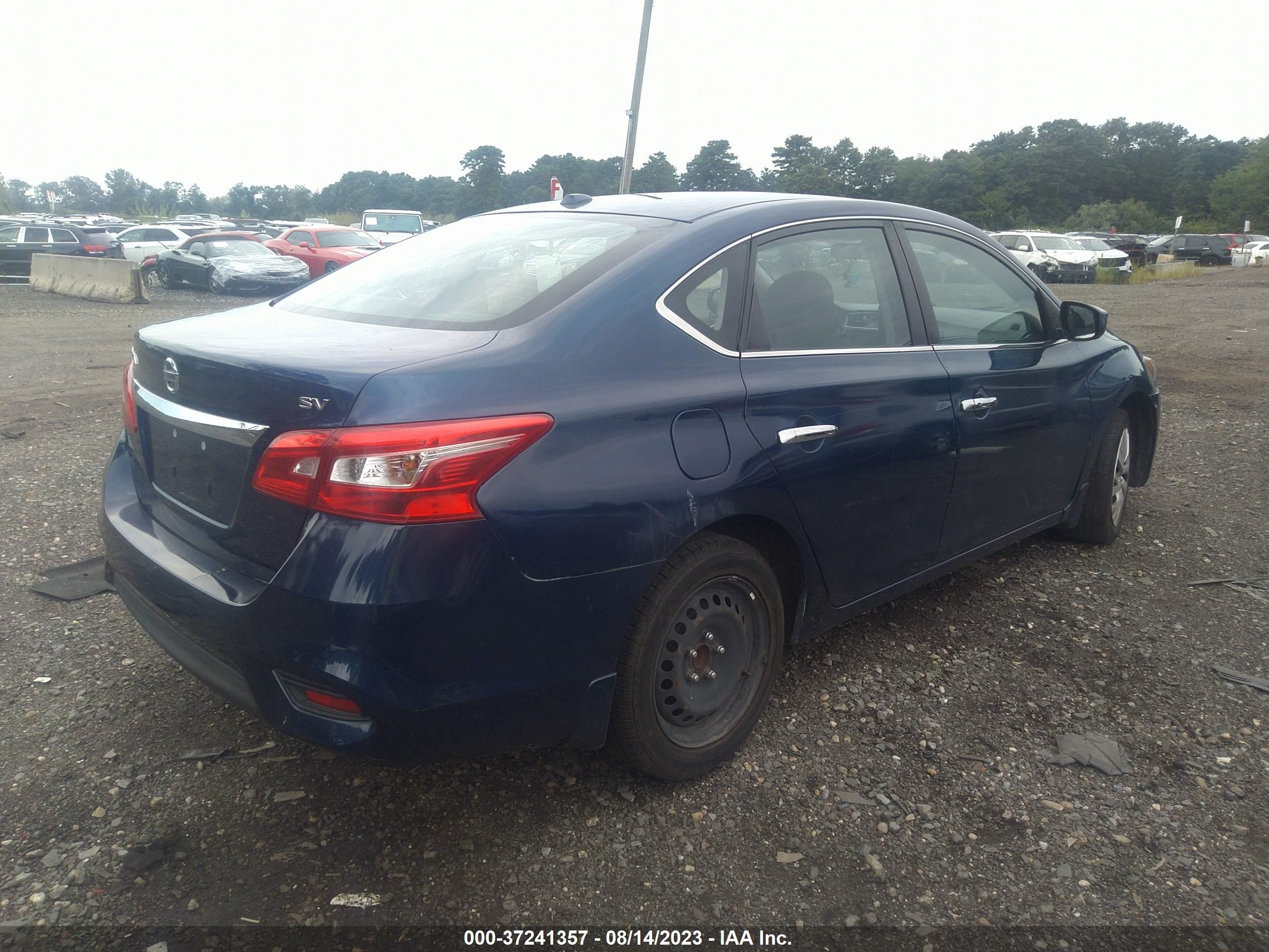 Photo 3 VIN: 3N1AB7AP8HY303020 - NISSAN SENTRA 