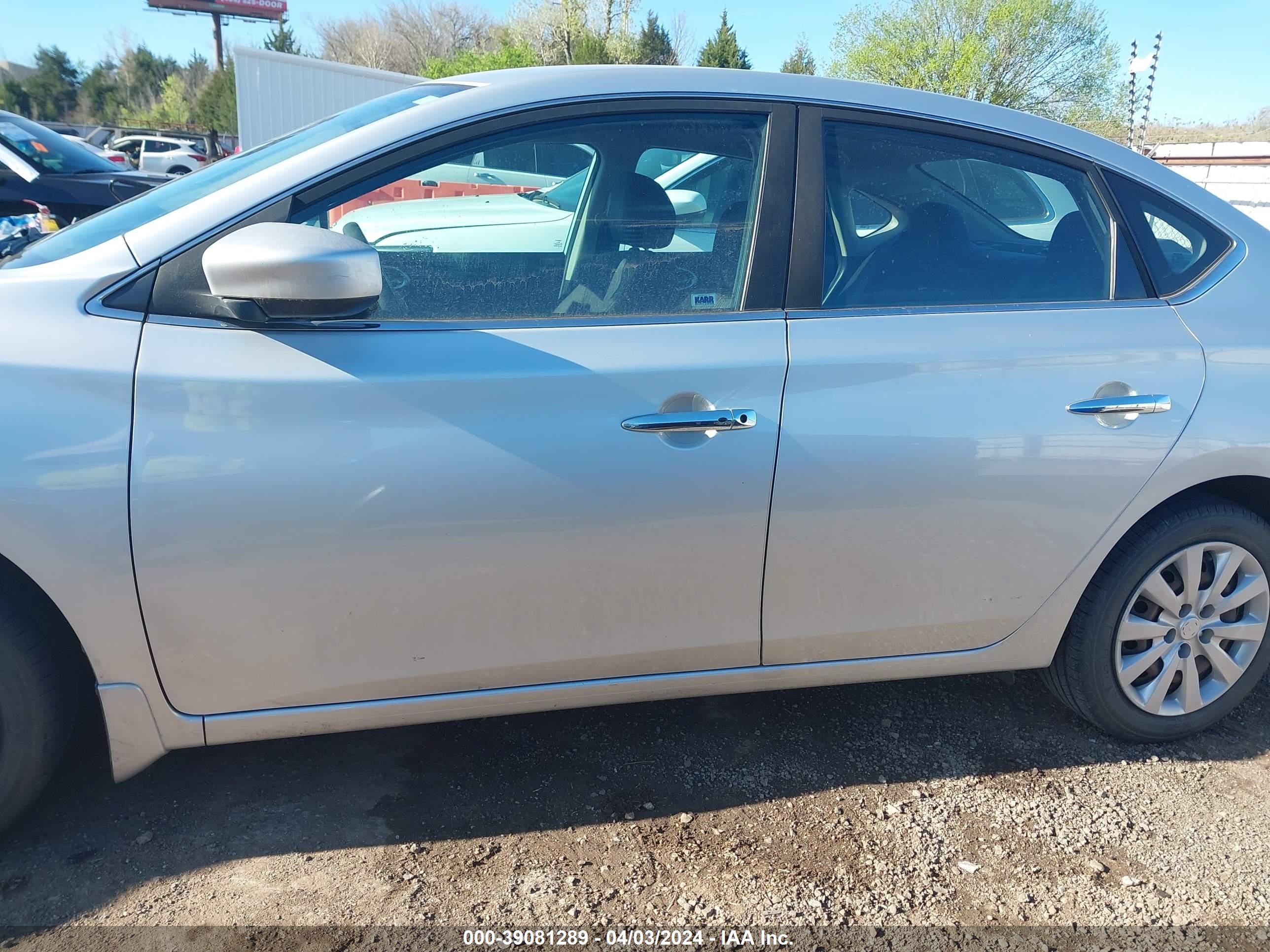 Photo 13 VIN: 3N1AB7AP8HY317628 - NISSAN SENTRA 