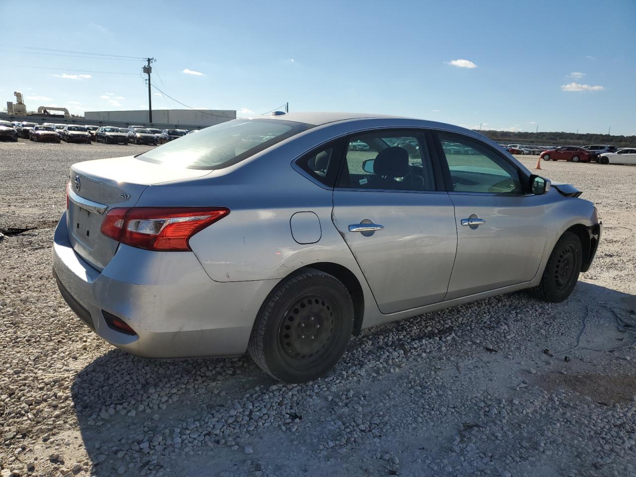 Photo 2 VIN: 3N1AB7AP8HY347504 - NISSAN SENTRA 