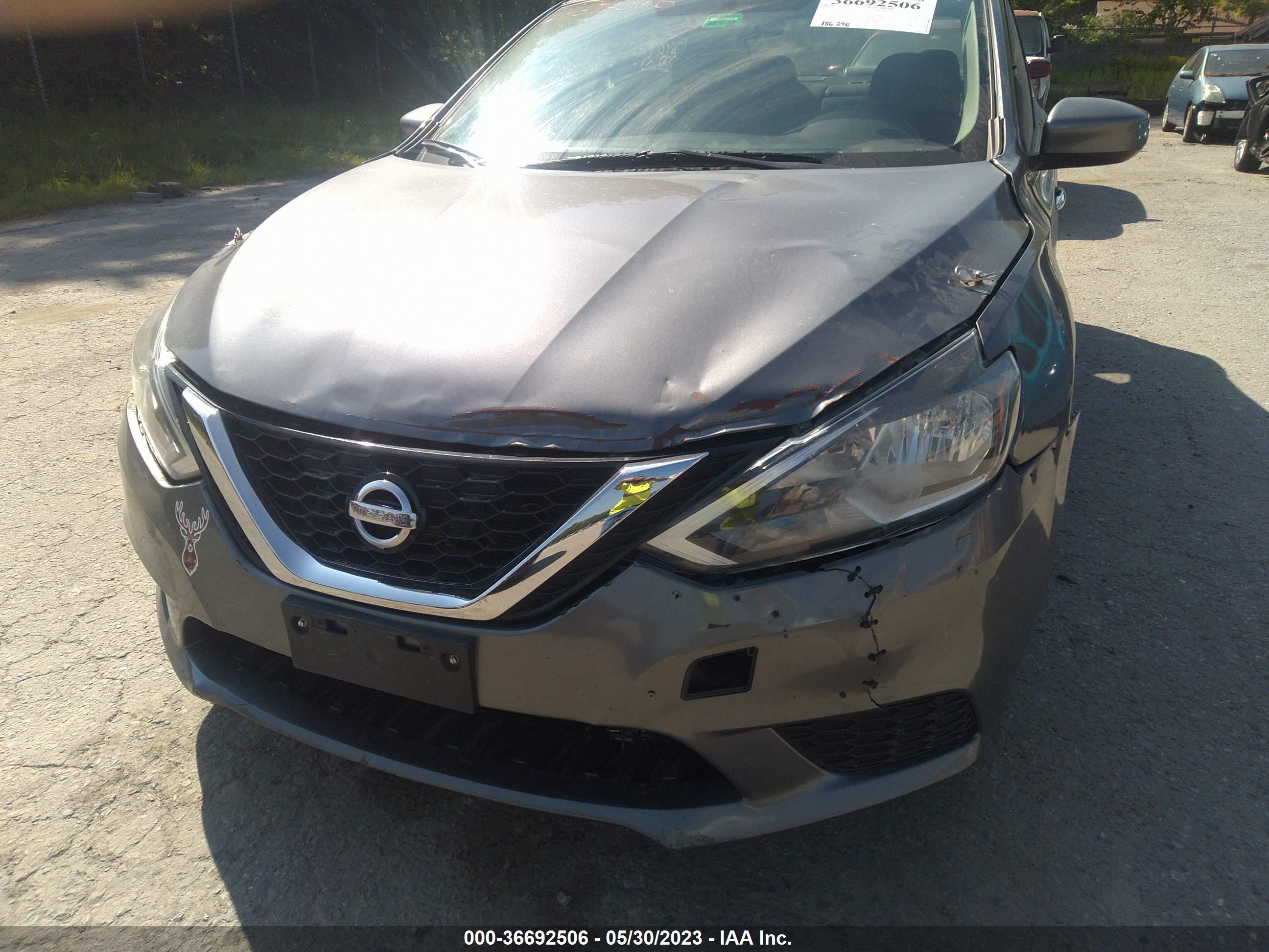 Photo 5 VIN: 3N1AB7AP8JL630374 - NISSAN SENTRA 