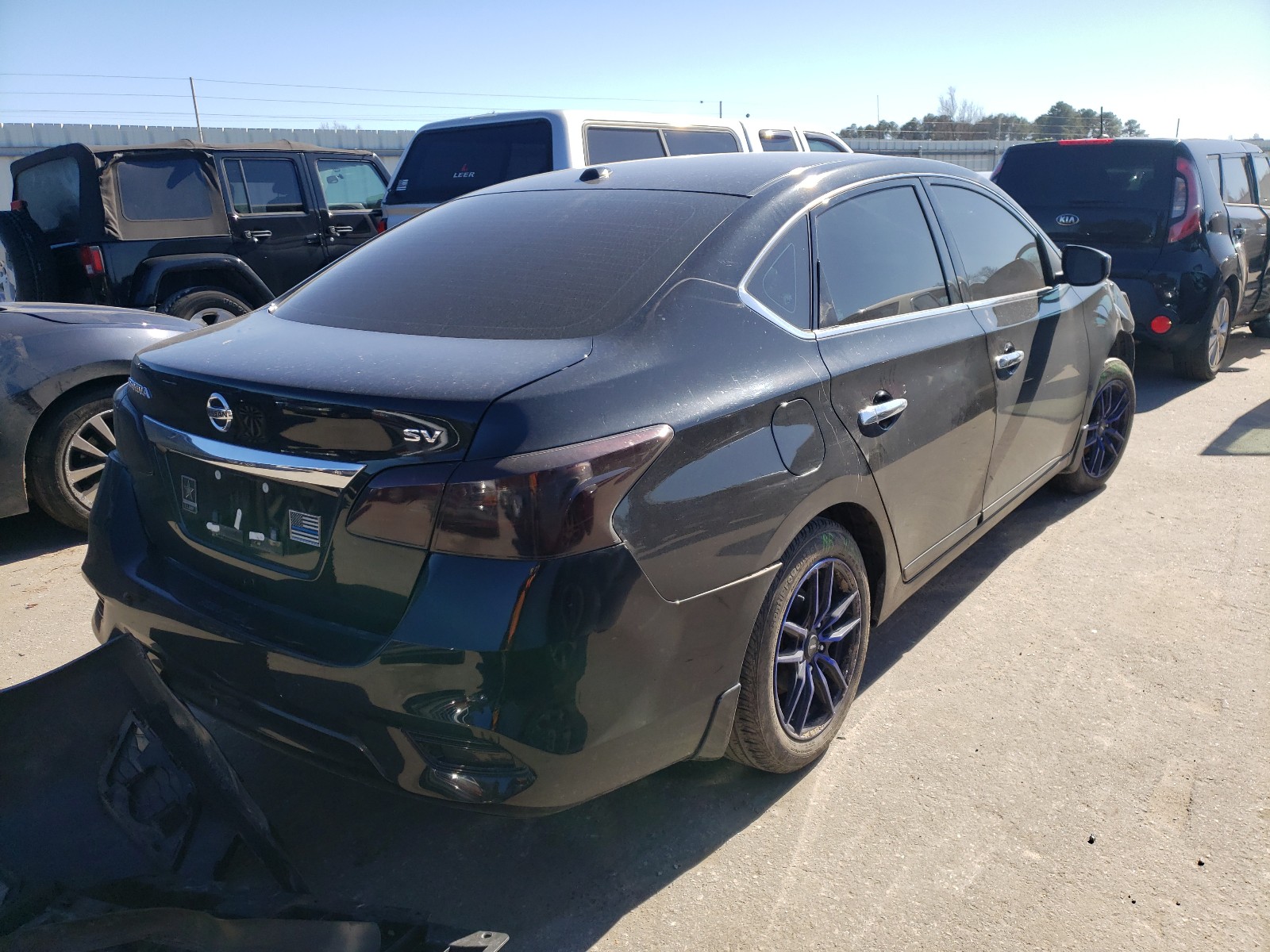 Photo 3 VIN: 3N1AB7AP8JY220192 - NISSAN SENTRA S 