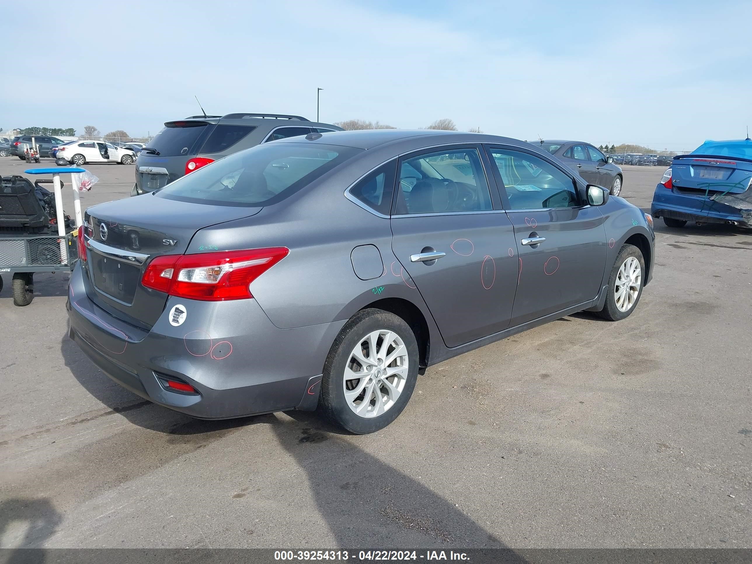 Photo 3 VIN: 3N1AB7AP8JY246338 - NISSAN SENTRA 