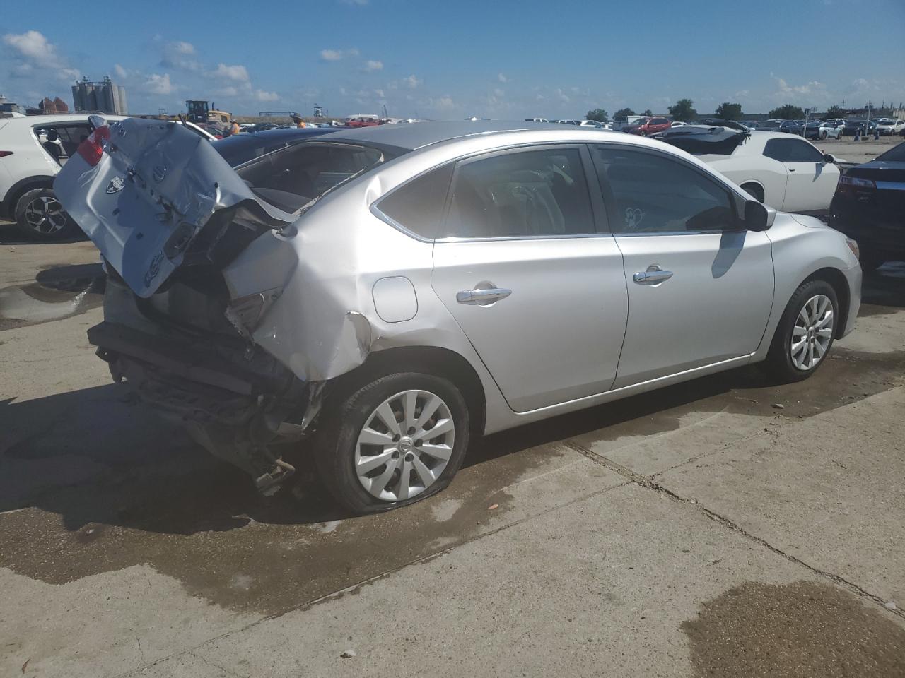 Photo 2 VIN: 3N1AB7AP8JY299377 - NISSAN SENTRA 