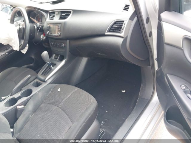 Photo 4 VIN: 3N1AB7AP8JY307400 - NISSAN SENTRA 