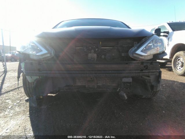 Photo 5 VIN: 3N1AB7AP8JY311270 - NISSAN SENTRA 